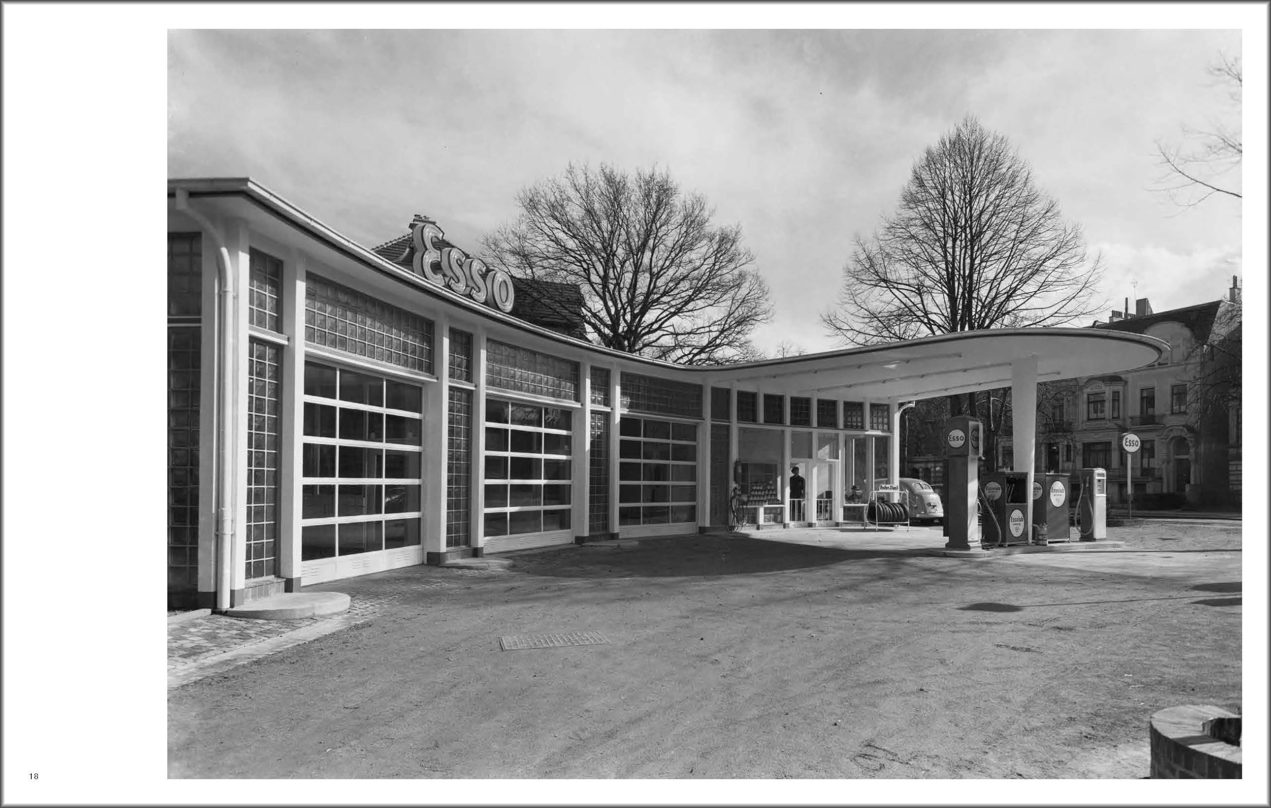 Gas Stations: An Illustrated History - Image 5