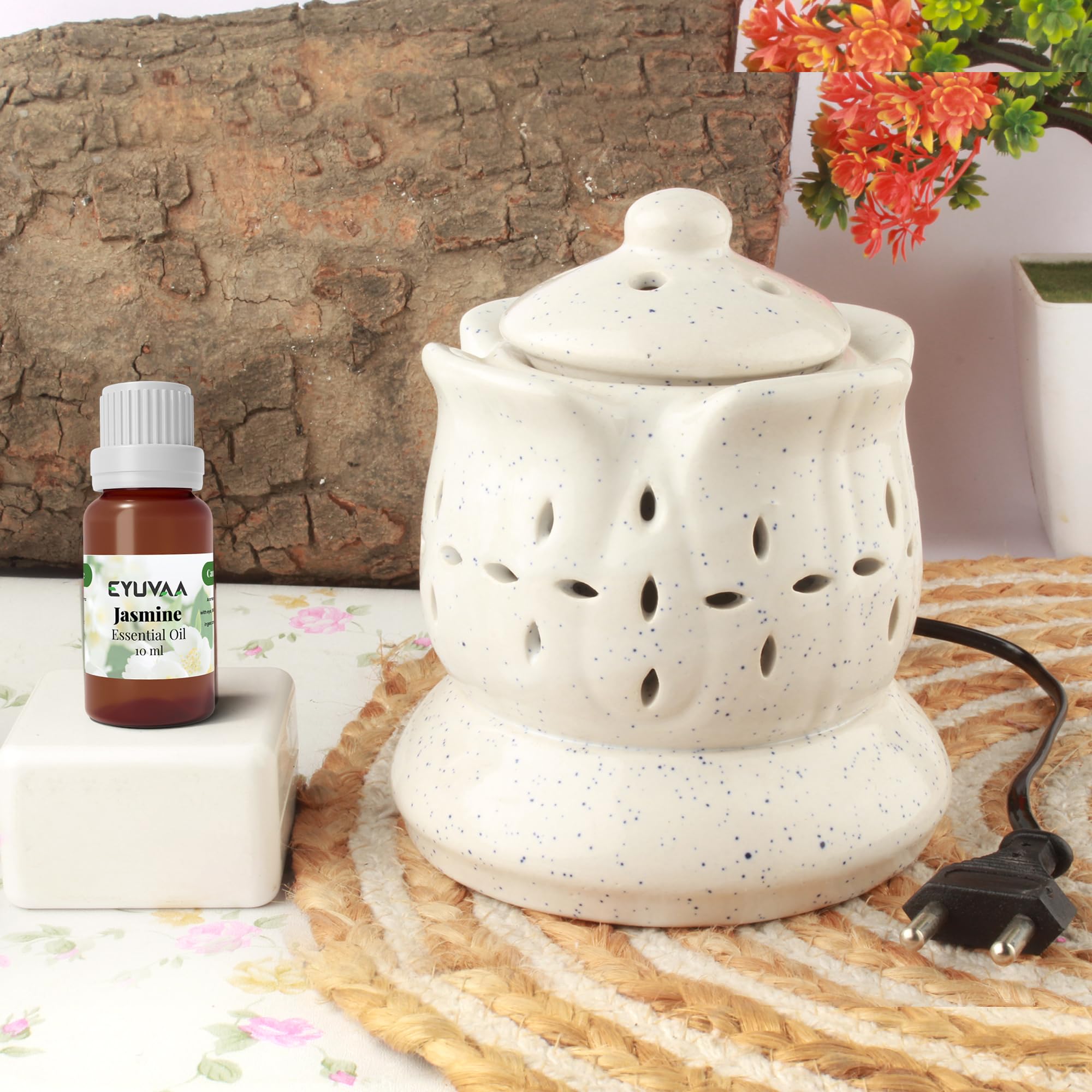DECOVAA Aroma Electric Diffuser for Home Fragrance| Aromatherapy Ceramic Diffuser Set| Aroma Oil Diffuser| Wax Burner| Wax Warmer for Home Fragrance with 10 ml Aroma Oil (Jasmine Fragrance) (B0CSK98RM2) Amazon Price History, Amazon Price Tracker