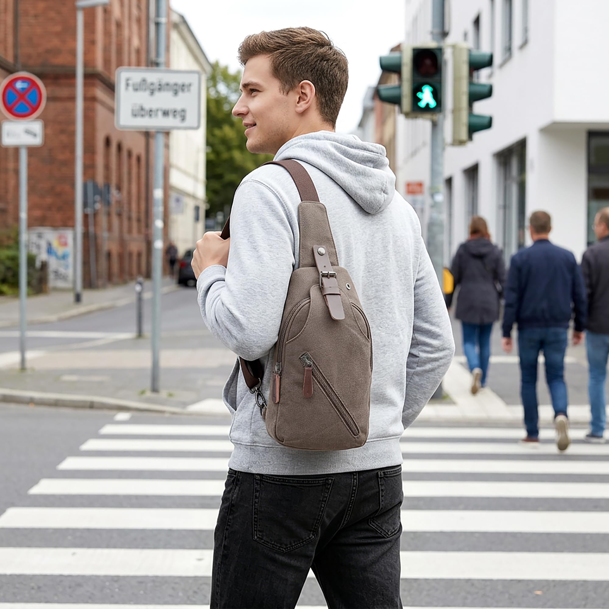 Hombre Bolsa de Pecho Pequeña Bolsa Mensajero para 7.9 Pulgada iPad con Orificio para Auriculares Adecuado Viajar Montañismo Trabajar Casuale Lienzo Cómodo Bolso Bandolera Hombre Gris