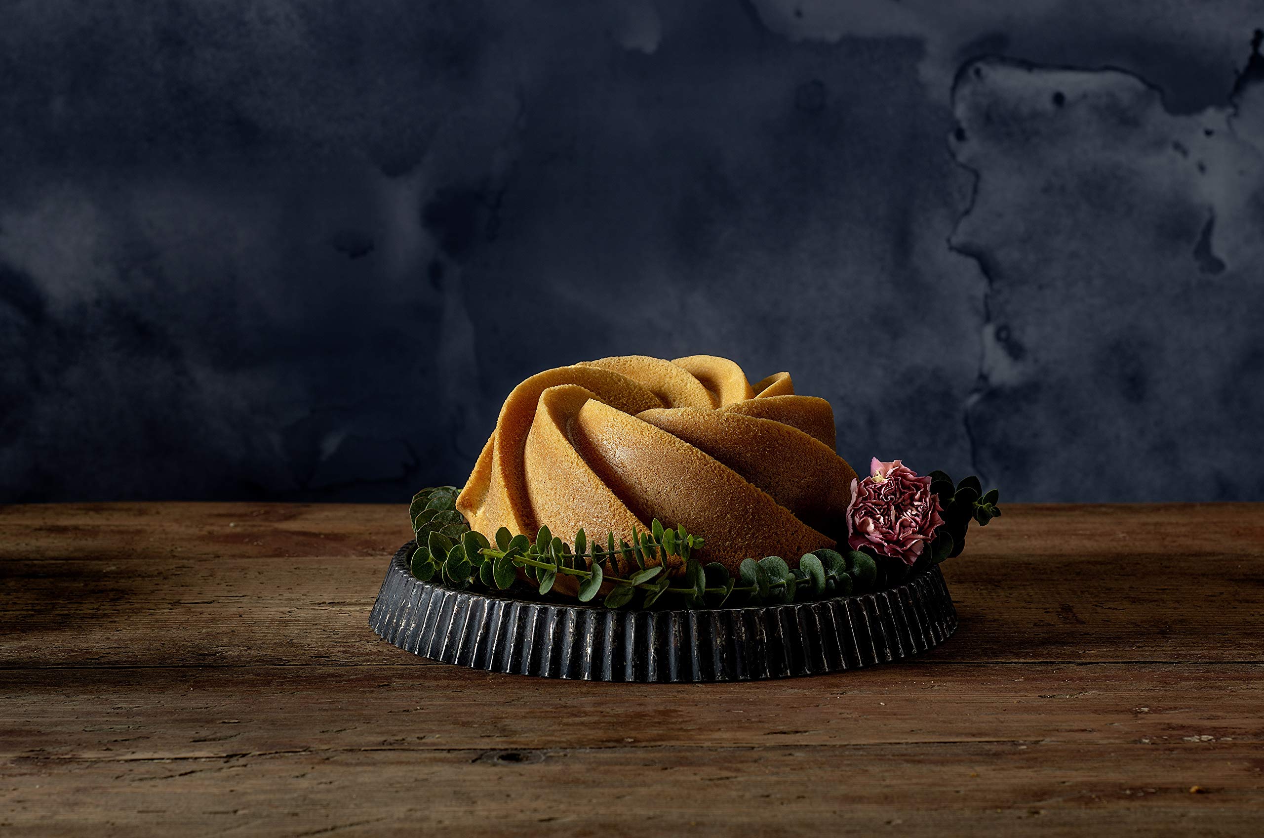 Dr. Oetker - Stampo a ciambella "Twist" in alluminio pressofuso con rivestimento antiaderente SPECIAL, in confezione regalo. Ø22cm