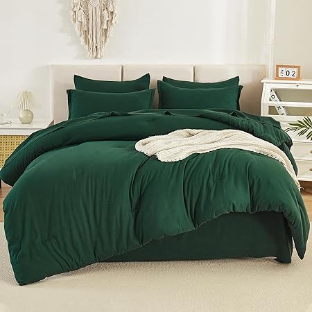 Litanika Super King Plus Comforter Sets Emerald Green - 7 Pieces Bed in a Bag Oversized King Bedding Comforter Sets, Solid Lightweight Bed Set with Comforter, Sheets, Pillowcases & Shams
