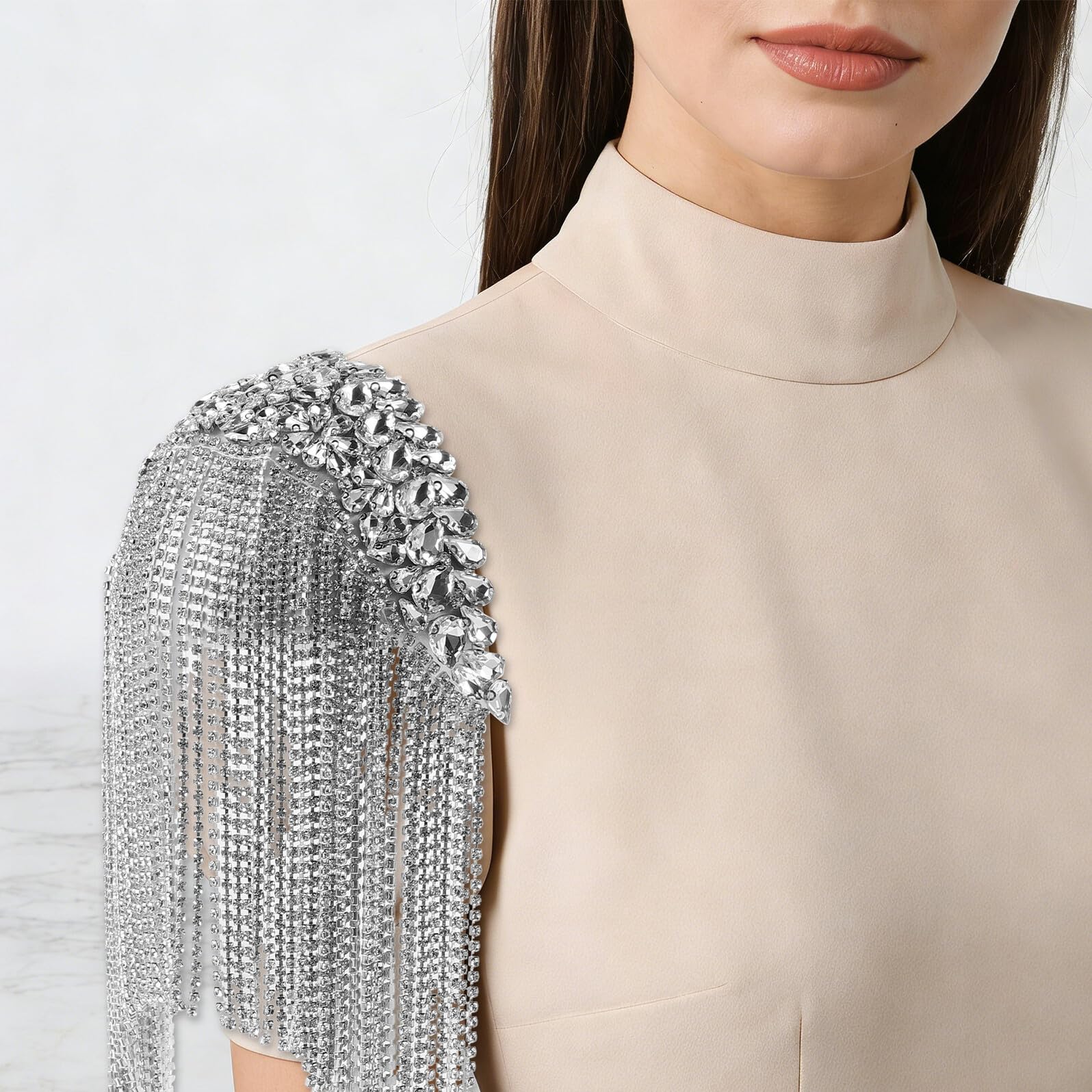 Epaulette Ramię z Cyrkoniami i Frędzlami Punkowy Dodatek Do Kostiumów Vintage Aplikacja z Odpinanym Łańcuchem Pojedynczy Element Biżuterii Ramię Idealny Imprezy i Wydarzenia