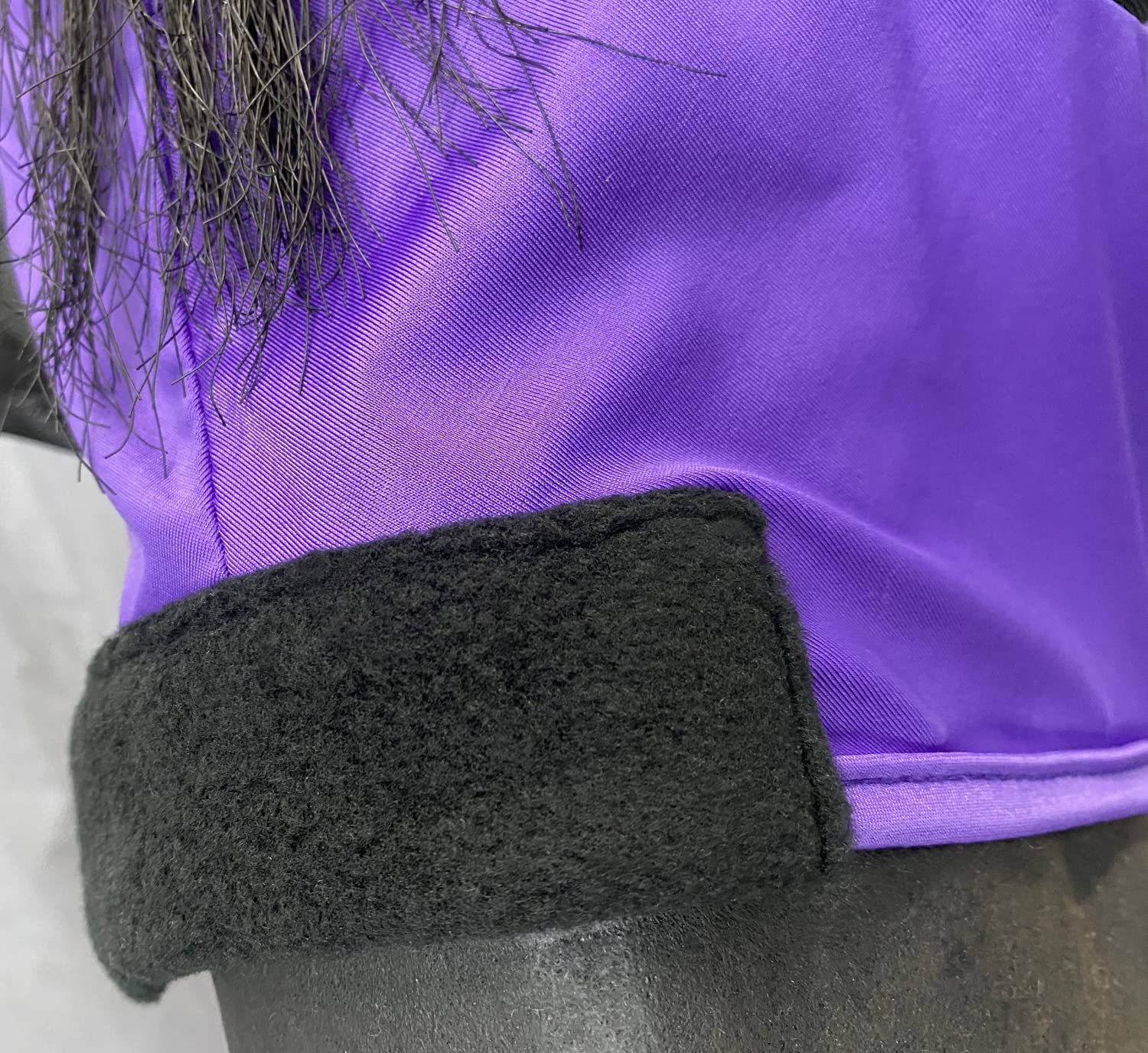 LEAFOREST Máscara de malla para caballo con orejas, máscara de malla suave anti-UV con orejas, color violeta, completo