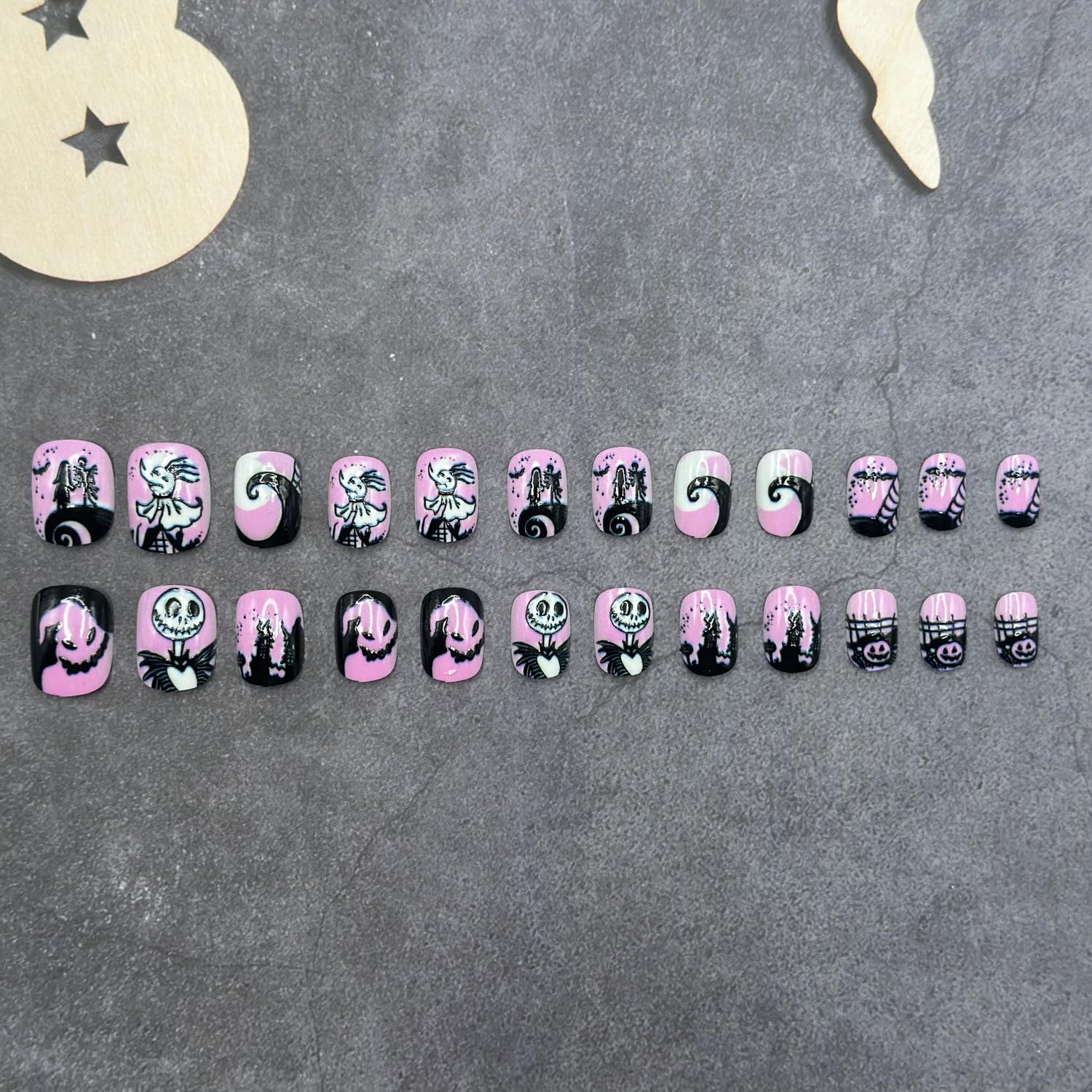 Halloween Press on Nails French Tip Almond Fake Nails Terror Blood False Nail with Acrylic Glue on Nails Medium Artificial Nails Glossy Reusable Halloween Stick on Nails for Women DIY Manicure 24 Pcs: Style 3