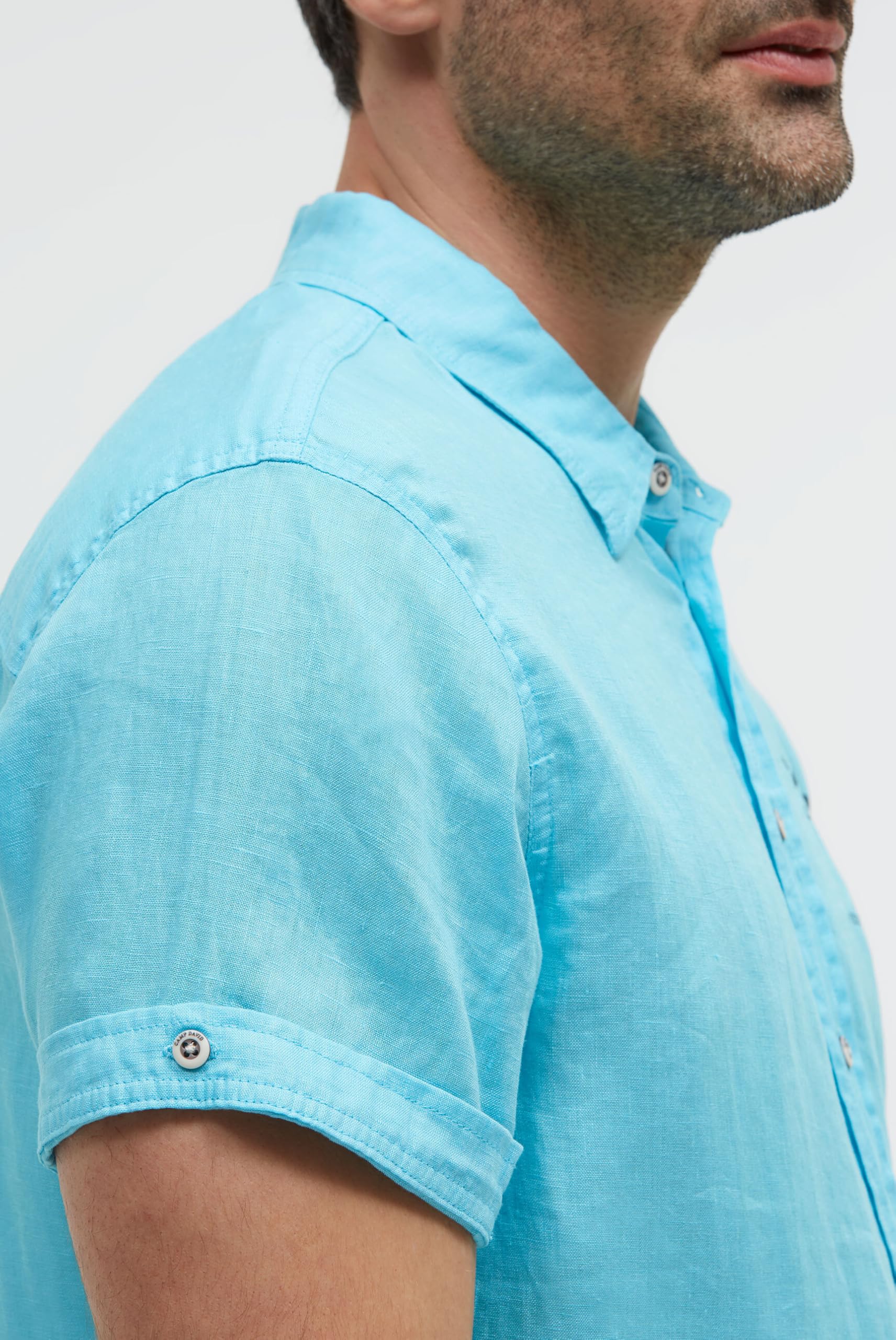 Camp David Herren Leinenhemd Kurzarm, Sommerhemd im Regular Fit mit Kentkragen und Logo Prints