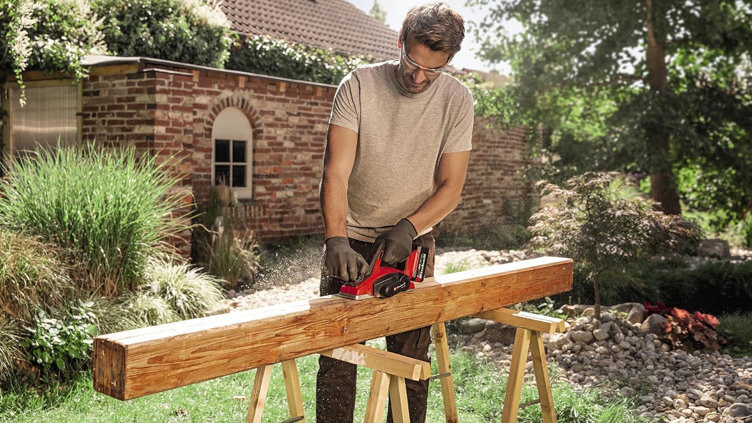 Einhell Cepillo con batería TE-PL 18/82 Li-Solo Power X-Change (18 V, iones de litio, profundidad de pasada hasta 2 mm, gran eje de cuchilla, zapata de sujeción automática, sin batería ni cargador)