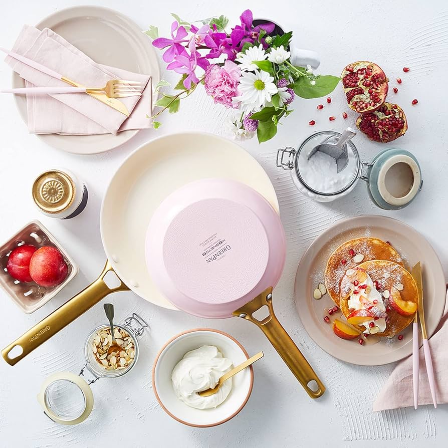 GreenPan　グリーンパン　パドヴァ　フライパン20cm　ダークブルー パドヴァ フライパン 20cm ダークブルー ＜GreenPan グリーン