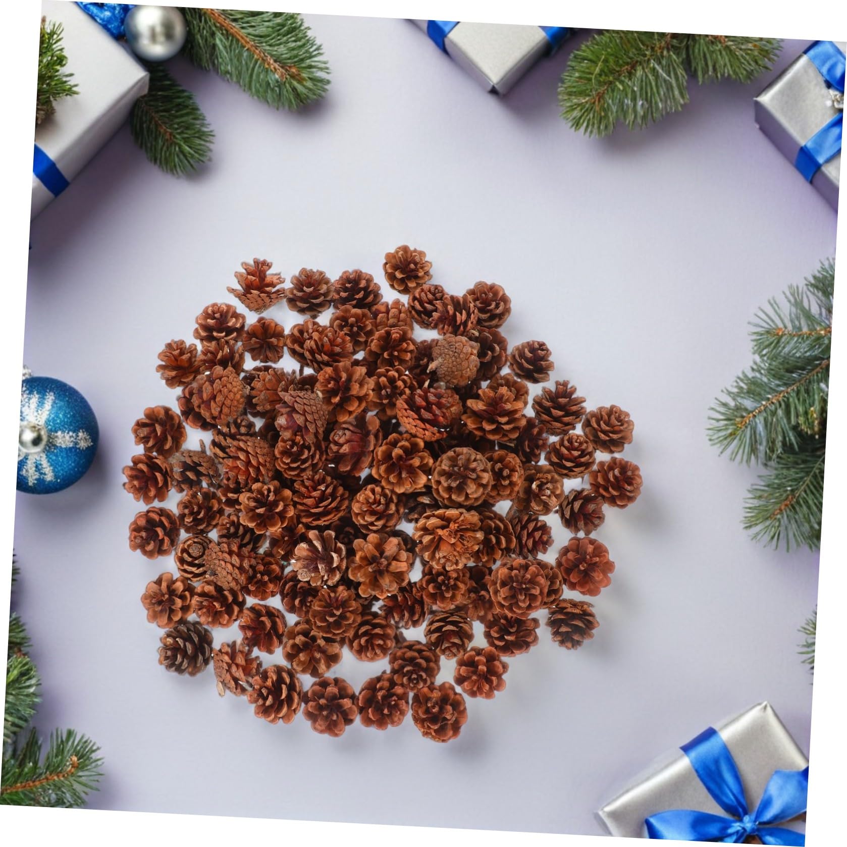 ULTECHNOVO 130 Pezzi Pigne di Natale Mini Naturali 3-4cm Decorazioni Rustiche per Albero di Natale e Riempitivi per Vaso per Decorazioni Invernali e Matrimoni
