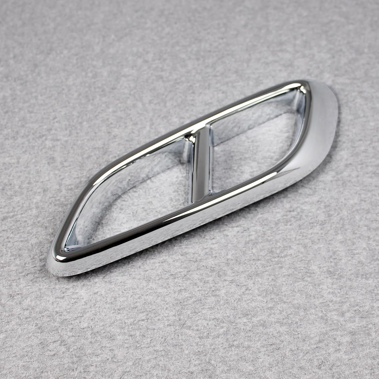 for Mercedes-Benz E-Class W214 E200 E300 E450 2023 2024 2025 2026 Exhaust Muffler Pipe Tip Modling Cover Trims (Chrome)