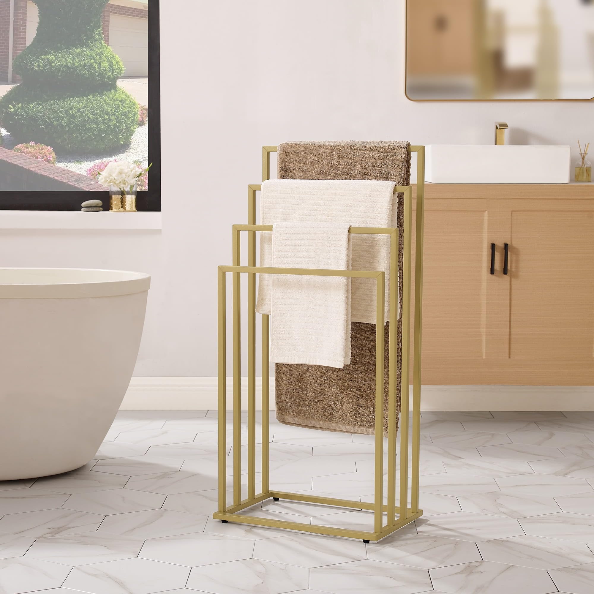 Toallero sin taladrar toallero de metal con 4 barras, toallero de pie, para baño o baño, 4 peldaños, de metal, dorado, 45 x 29 x 93,5 cm (ancho x profundidad x alto)