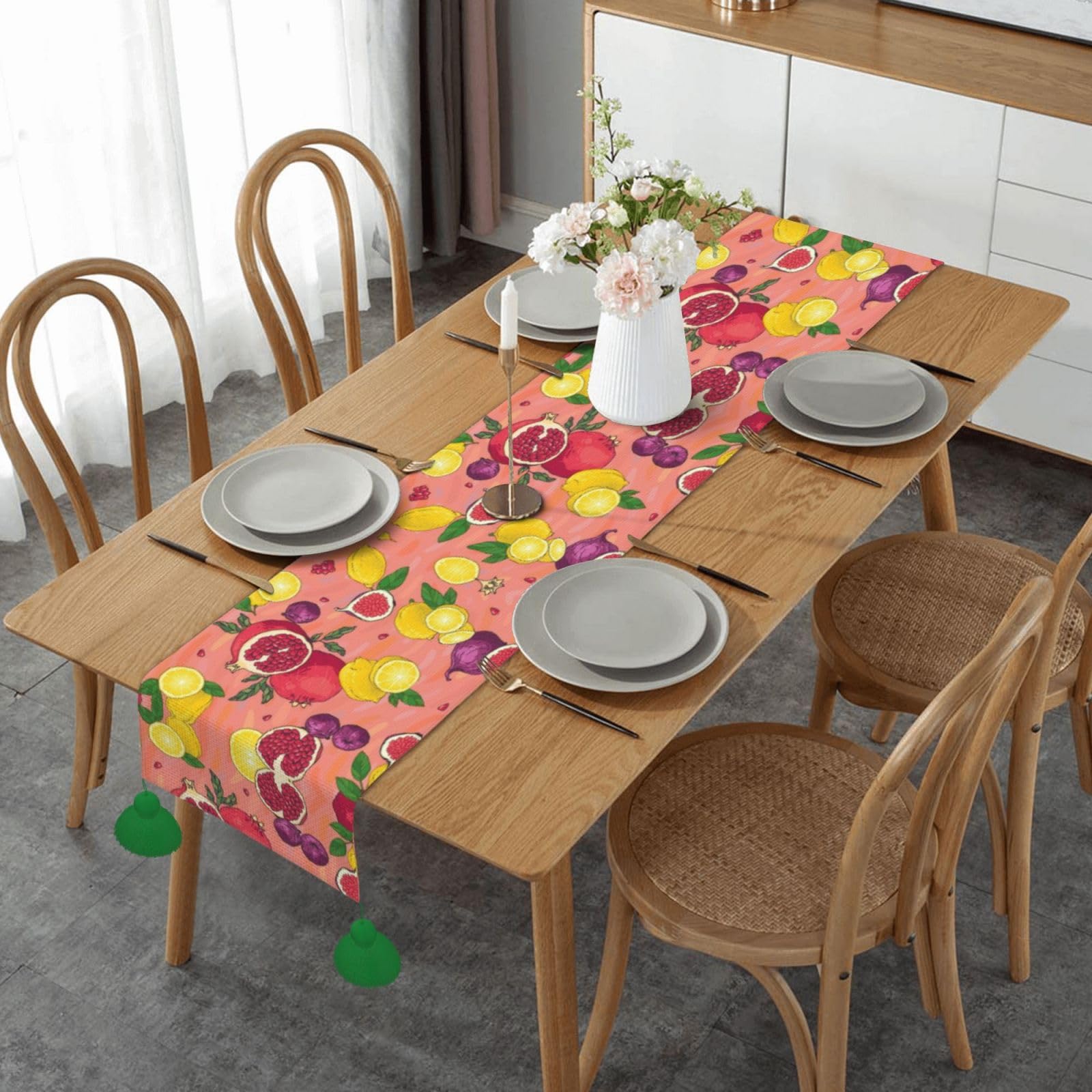 Chemin de table tropical idéal pour repas de mariage et décoration style ferme