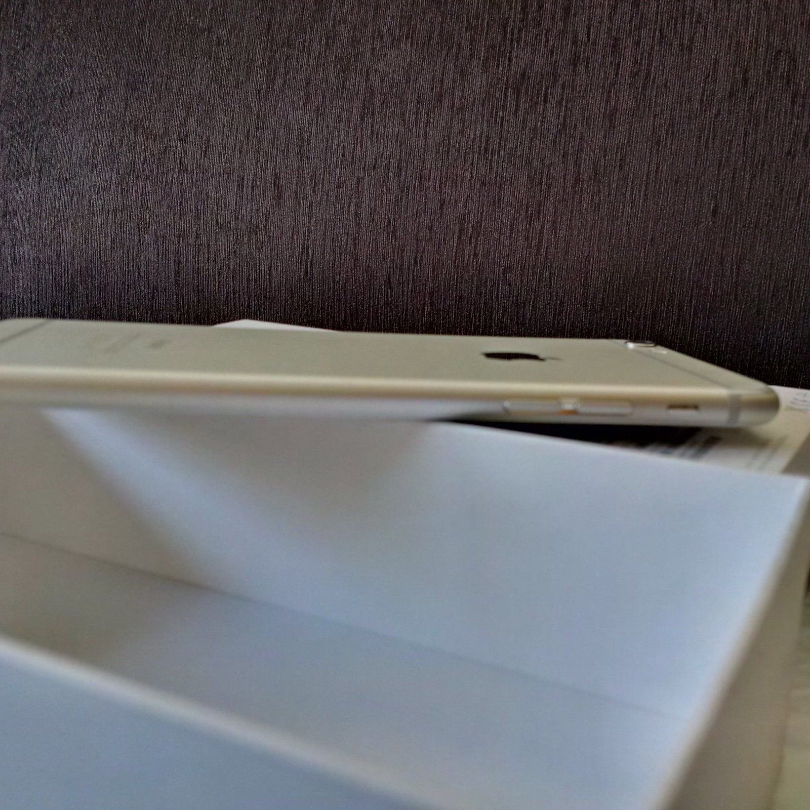 iPhone 6 Plus Silver 128 GB SIMフリー Amazon.com: Apple iPhone 6 Plus 128GB Silver Verizon 4G LTE : Cell