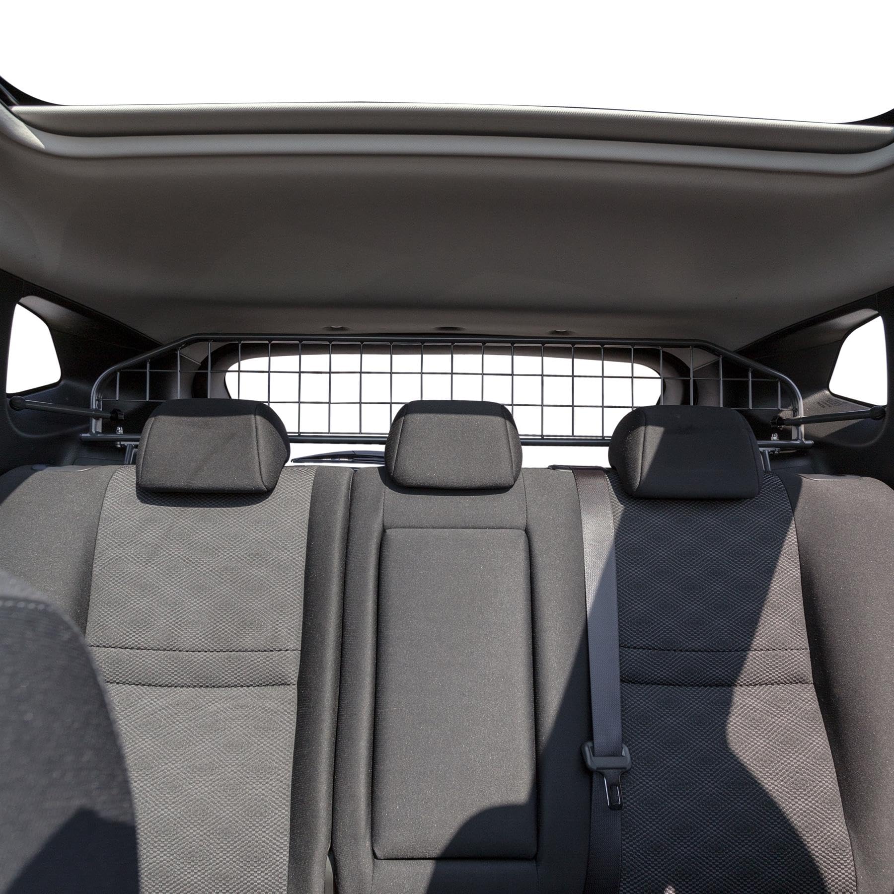 Travall Hundegitter für Nissan Qashqai 2013-2017 [Nur geeignet für Modelle mit Schiebedach.], fahrzeugspezifisches Trenngitter für den Kofferraum aus Stahl, passgenau für sicheren Hundetransport