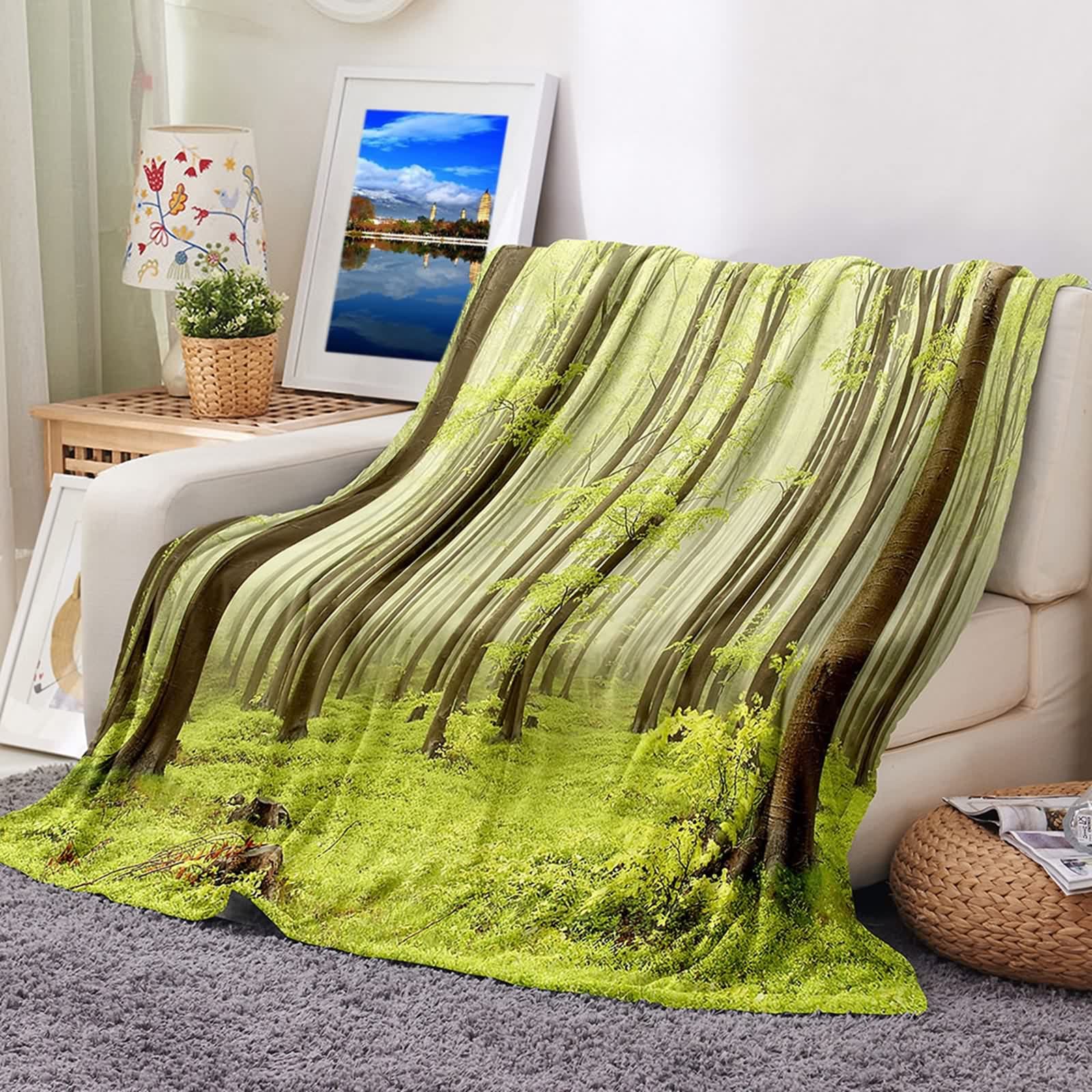 Couverture polaire KnSam motif arbres pour réchauffer le salon