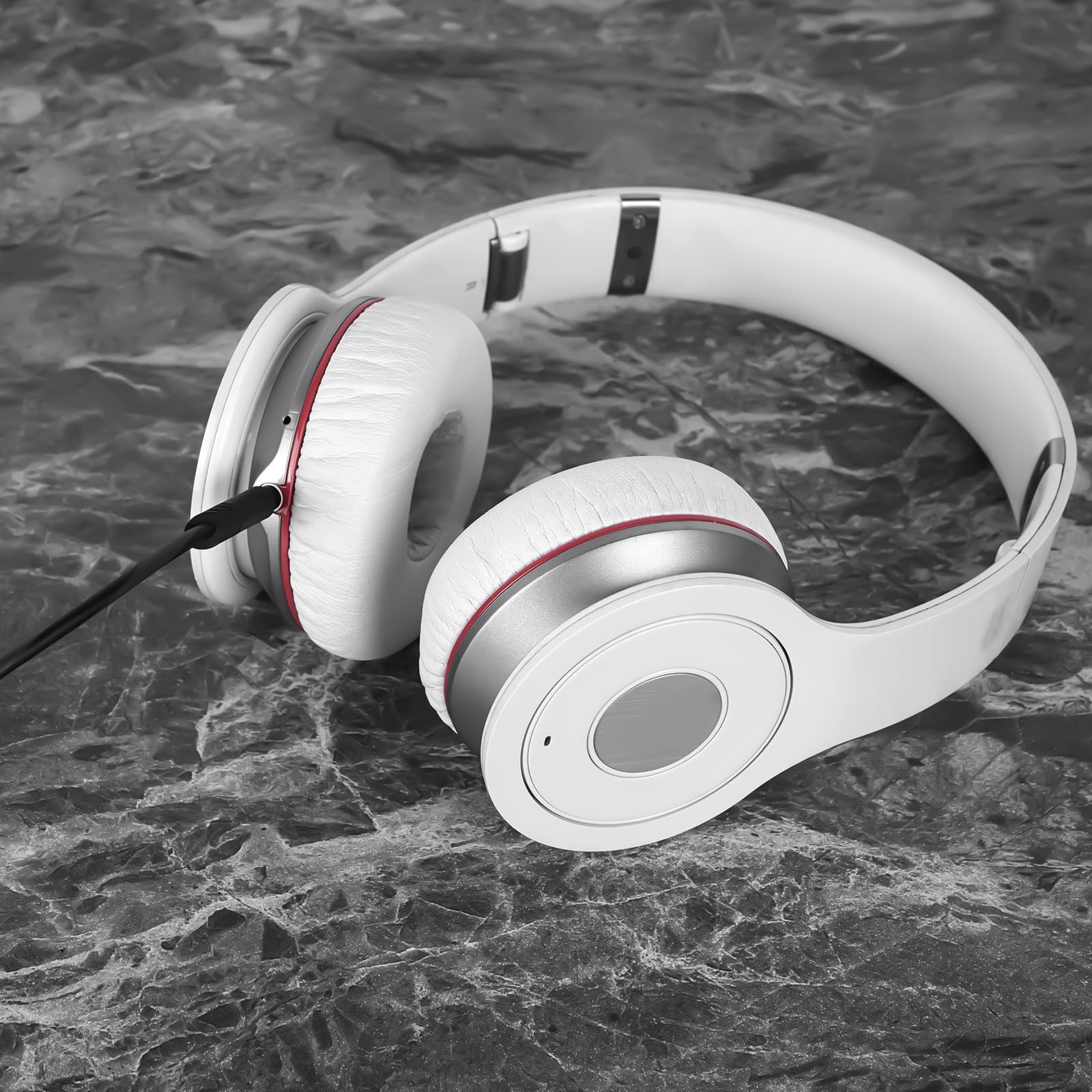 Kabel audio Linkidea do słuchawek Beats Studio Pro/3/2, Solo 4/3/2/HD, Mixr, Pro, wymienny przewód AUX 3,5 mm (1,5 m)