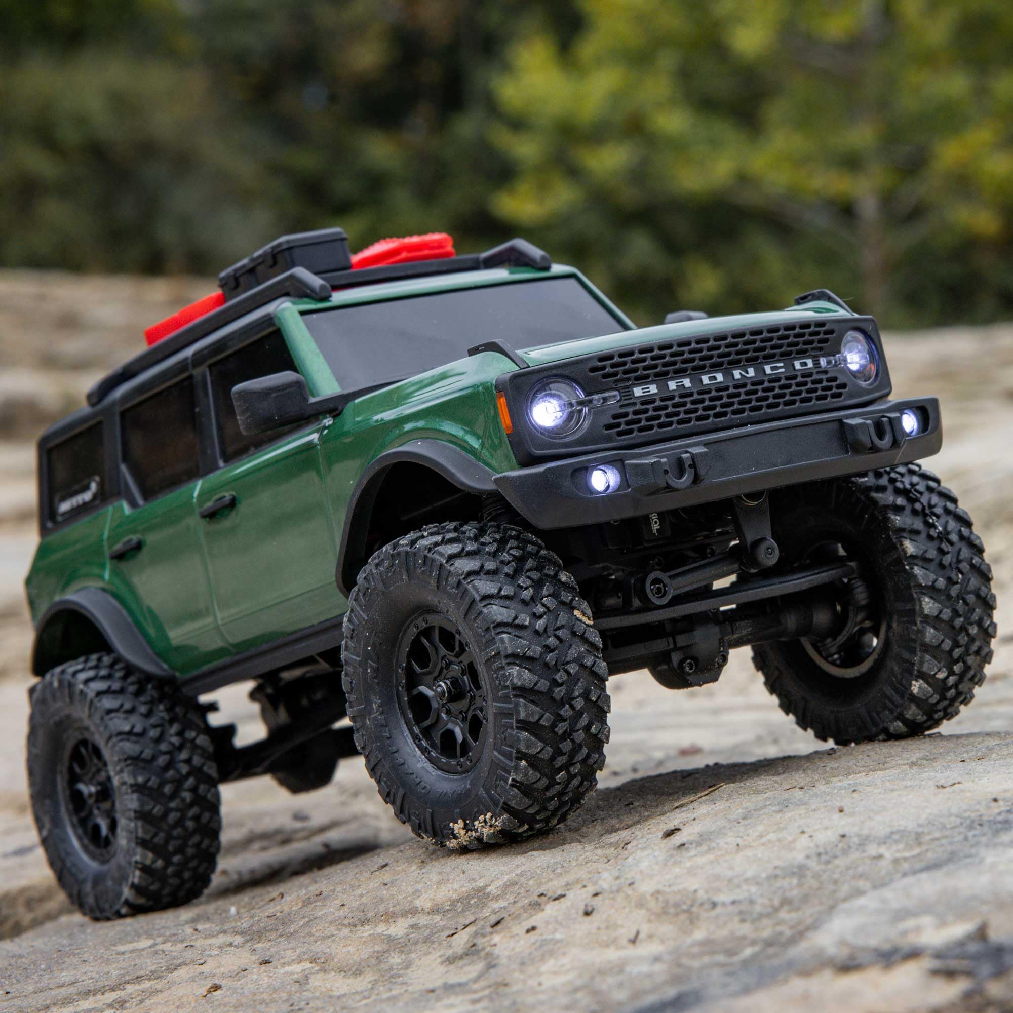 Axial SCX24 Ford Bronco 4X4 Ready to Run RC Rock Crawler, scala 1:24, motore a spazzole, fuoristrada telecomandato, coppia extra lunga, con batteria e caricatore, verde