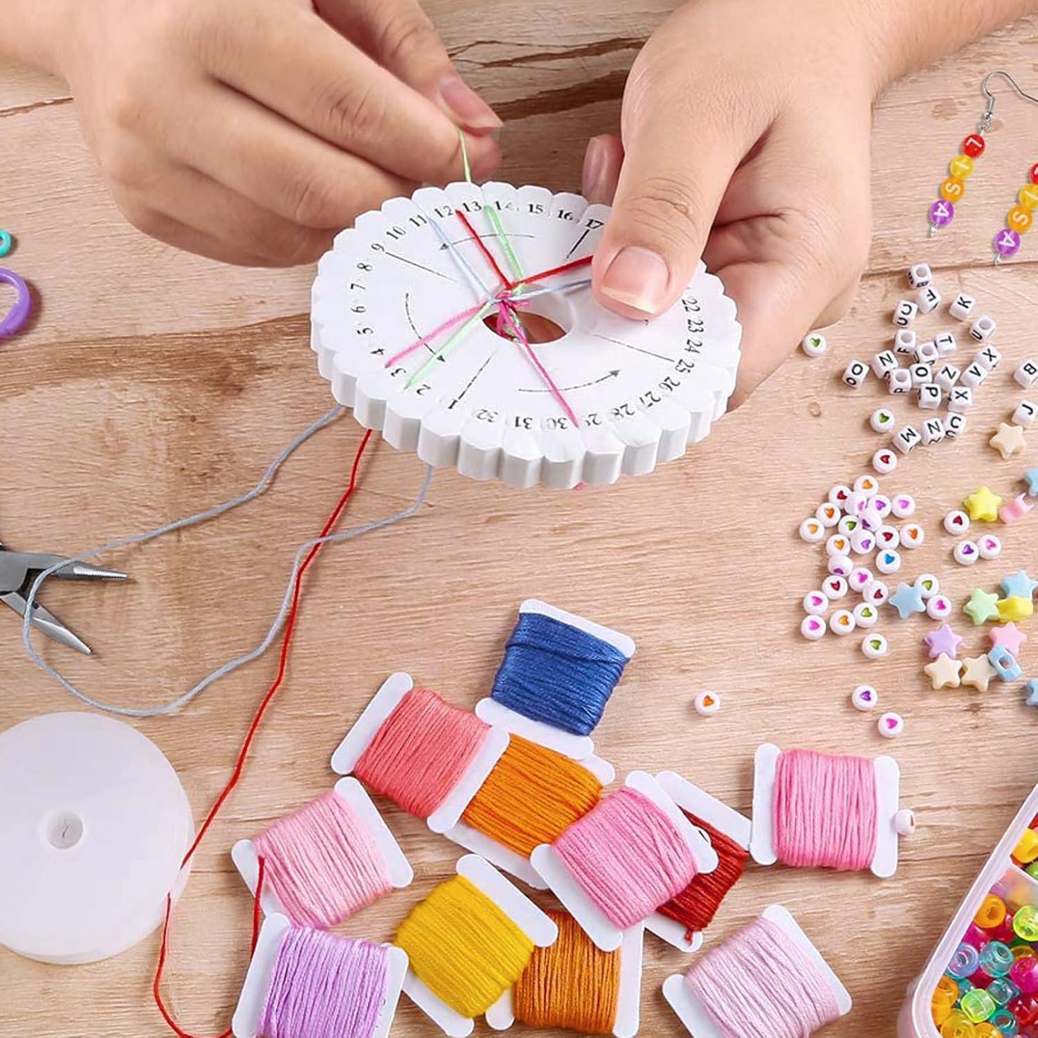 Lacabin 4655PCS Beads Kit for Jewelry Making, DIY Bracelet & Necklace Craft Set with Colorful Pony Beads, Charms & Accessories - Image 4