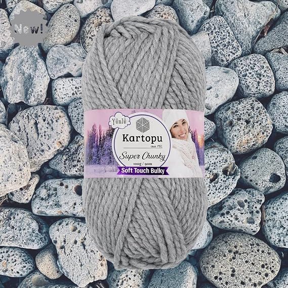 Kartopu Super Chunky,Wool Knitting Rope,(4Balls) Each Skein(Ball) 3.53 Oz (100g),Thick Winter Knitting Yarn (Black 940)