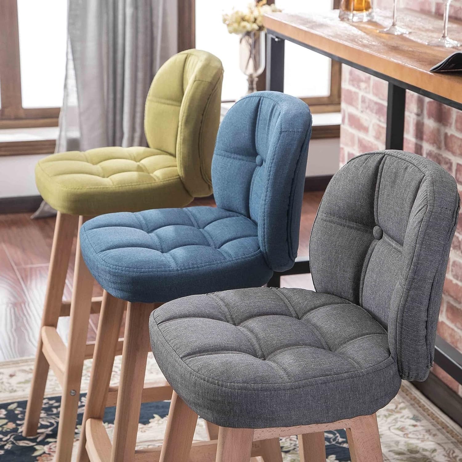 Set di 2 sgabelli da bar imbottiti con gambe in legno, schienale alto regolabile in altezza, sgabelli per la colazione a isola da cucina, sedie da pranzo moderne grigie per la decorazione della casa
