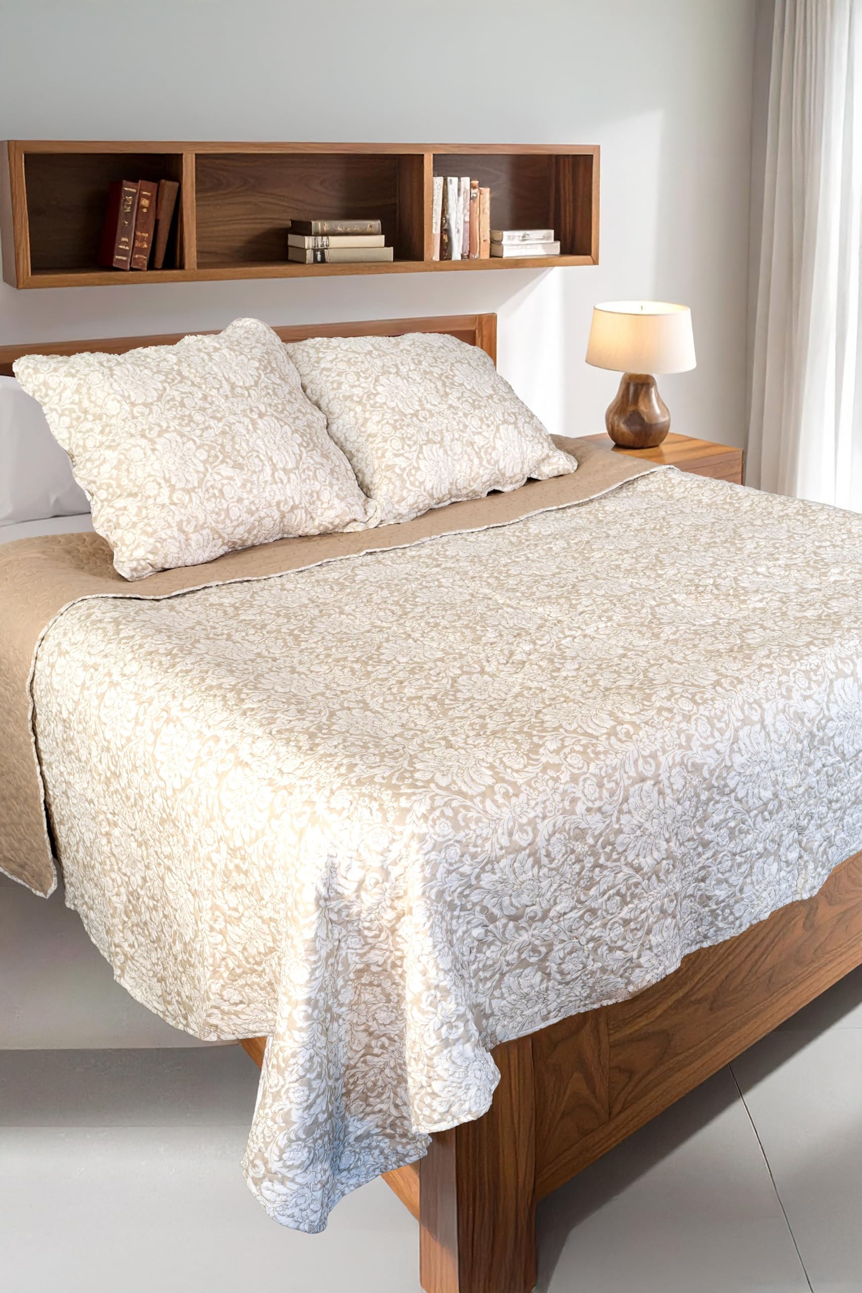 Délicat Lin Boutis 230x250 cm avec 2 Taies d'oreiller 65x65cm, Couvre-lit Matelassé 2 Personnes, Dessus de lit Fleurs