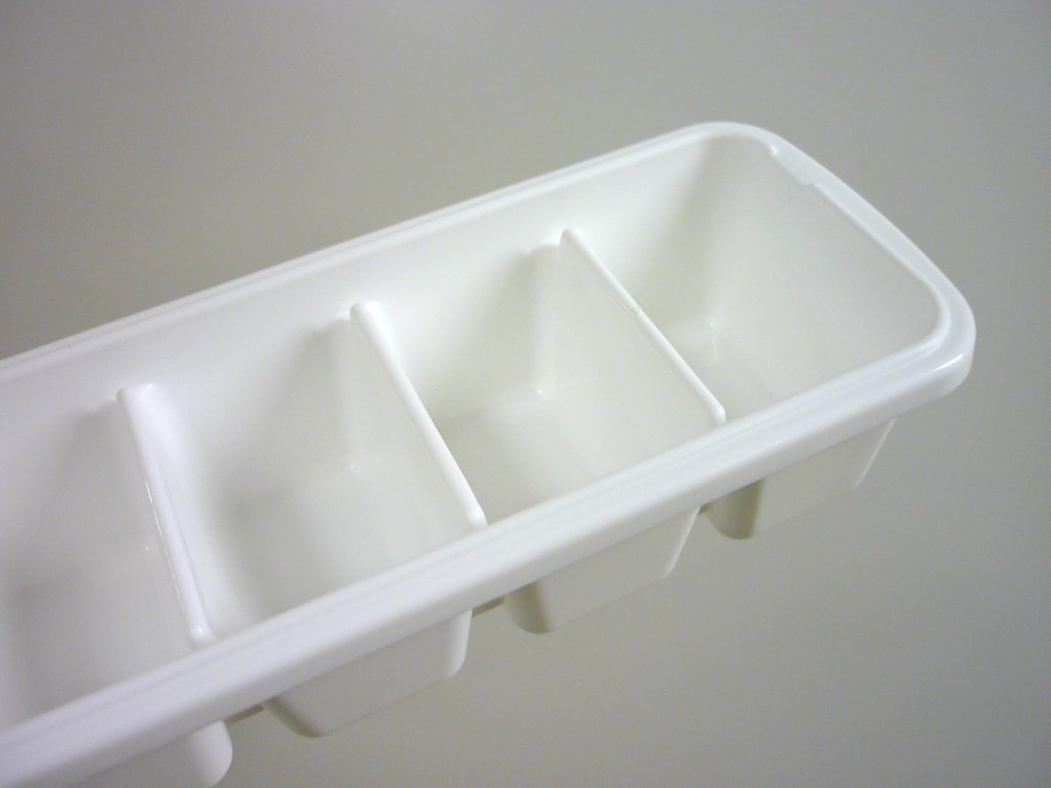 Asvel Ice Cube Tray, Slim, 3 Tiers, Stackable, Made in Japan, White