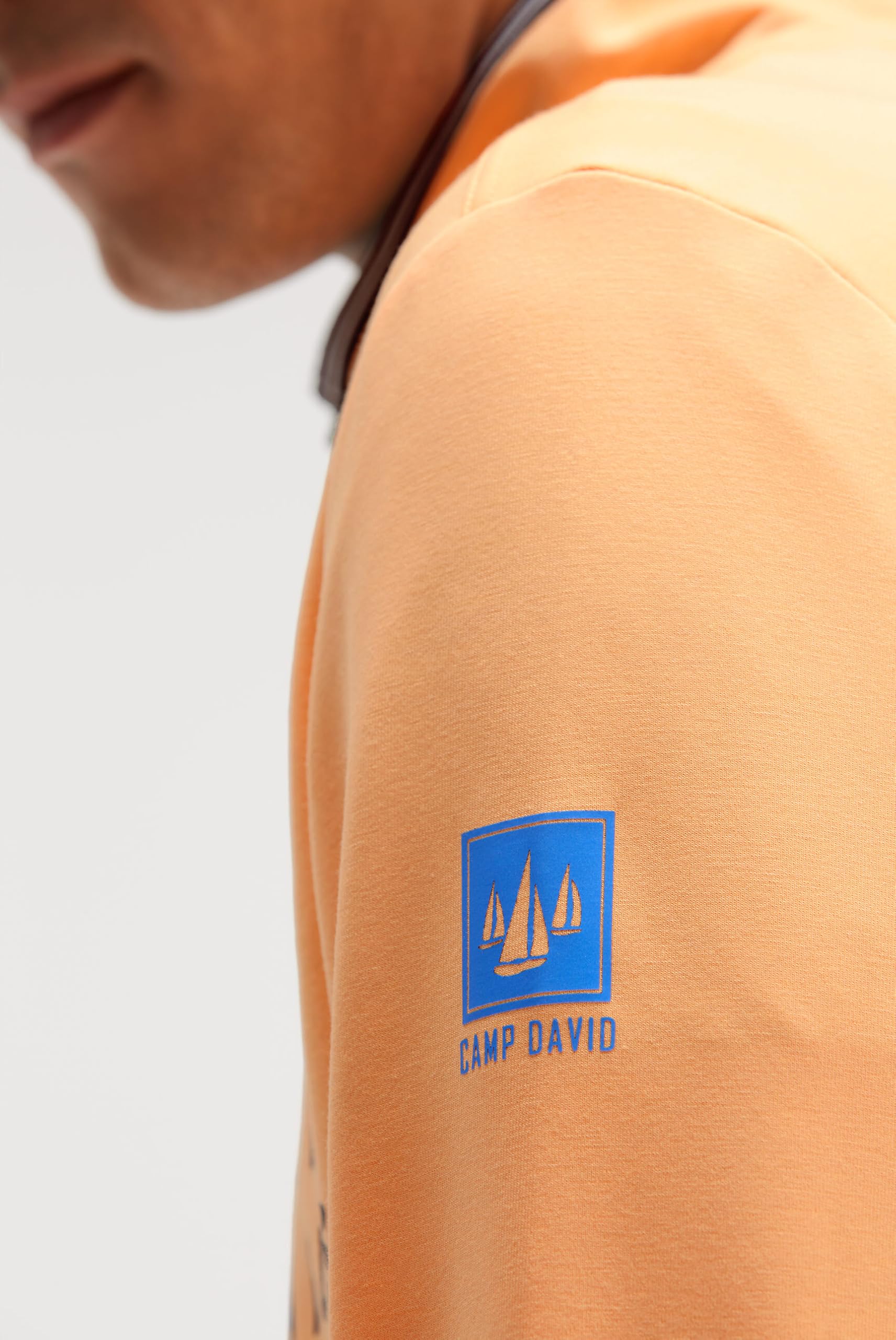 Camp David Herren Leichte Sweatjacke mit Label Prints