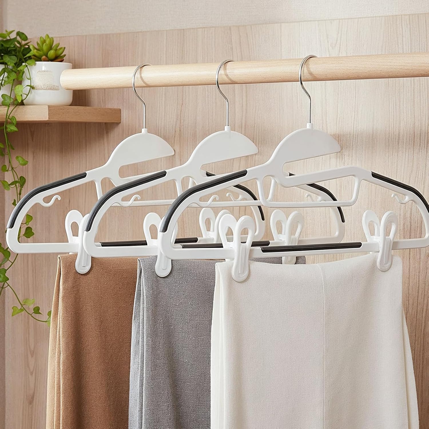 100 Pack White Hanger Clips Multi-Purpose Baby Hanger Clip, Plastic Clothing Clips for Socks, Hats, Food Chip Bags and Notes