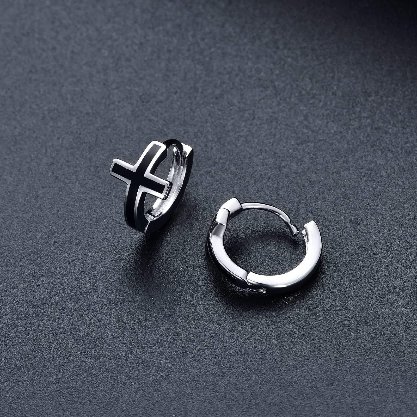 Kreuz Huggie Ohrringe aus Sterling Silber Hypoallergen Kreuz Creolen für Männer und Frauen