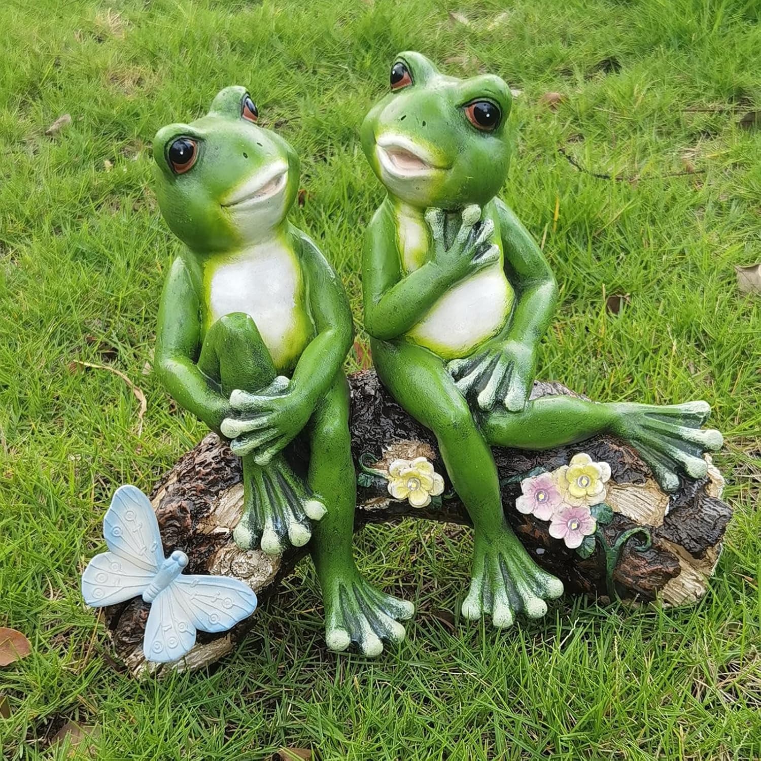 Couple Frogs Garden Statue - 9" Weatherproof Outdoor Yard Decor