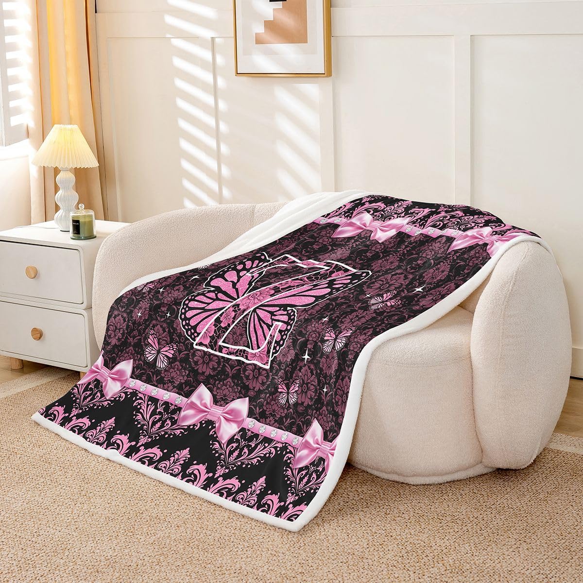 Coquette Aesthetic Butterfly Letter Z Fleece Blanket Victorian Damask Pink Bow Sherpa Blanket 60"x80" for Boys Girls Teen,Glam Preppy Y2K Initial Monogram Feminine Princess Floral Fuzzy Plush Throw