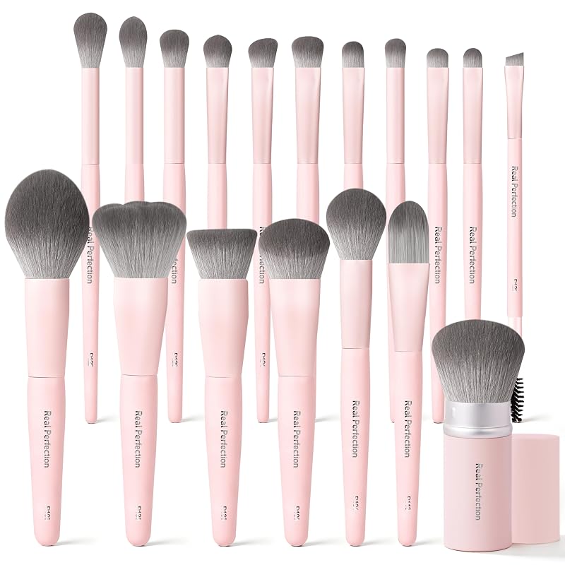 Real Perfection Kit com 18 Pincéis de Maquiagem com Cerdas de Nylon, Cabos de Madeira e Detalhes Rosa