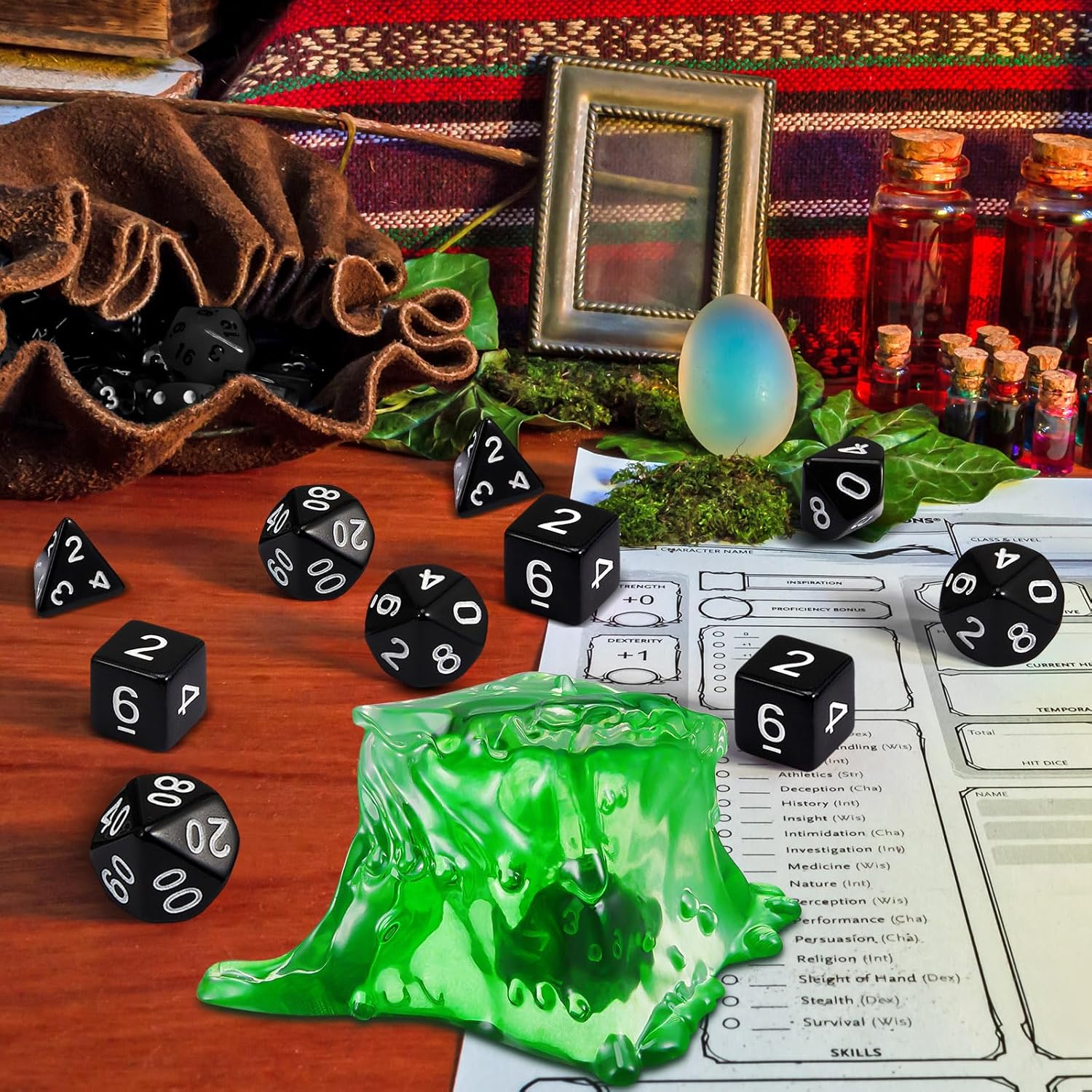 Deekin Dice Jail Gelatinous Cube Dice Prison Resin Cube 7 Role Playing Cage with Container Black Polyhedral Set Miniature Accessory for Gatherings Activity Party Gift Set(Green)