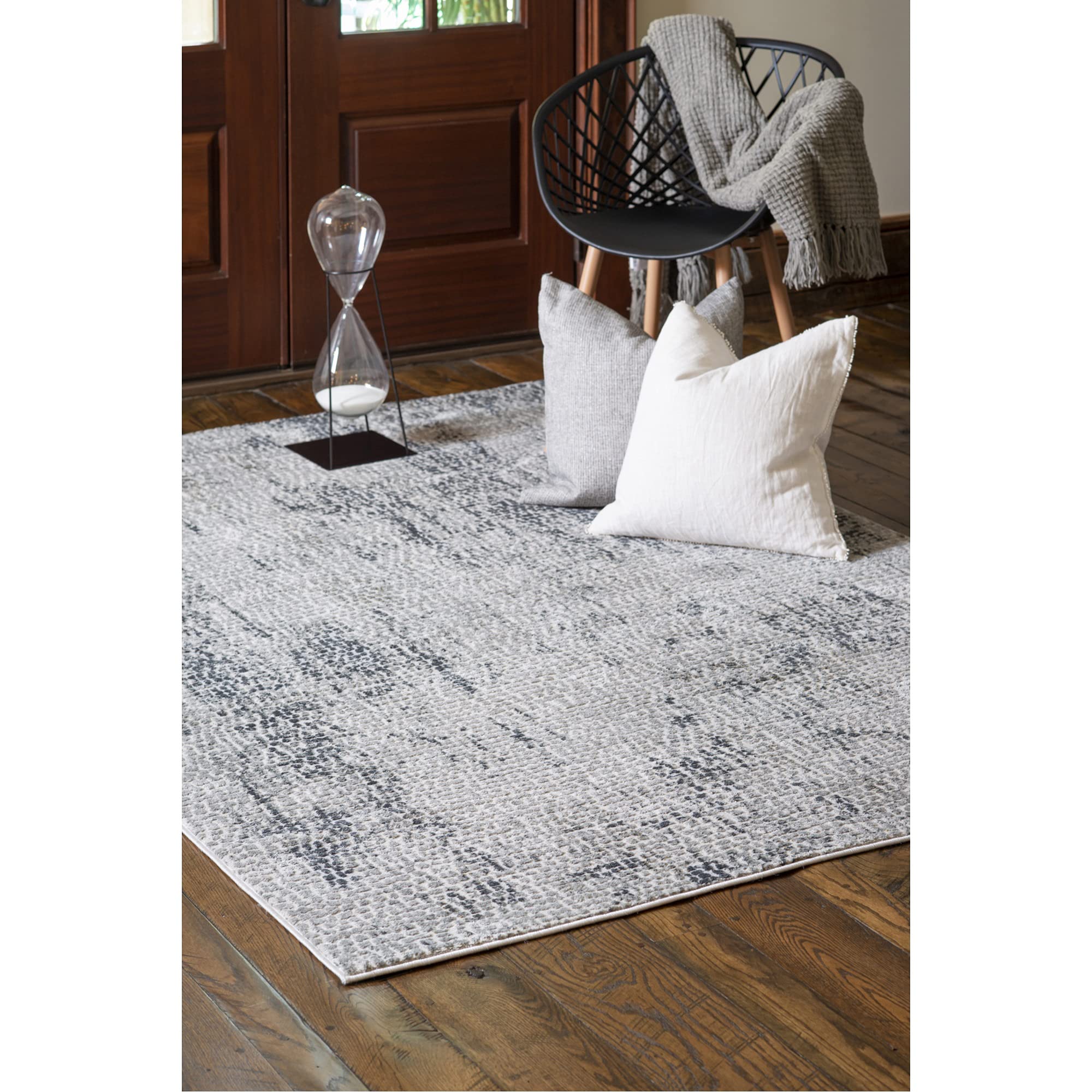 United Weavers of America Veronica Benidict Grey Runner Rug 2'7