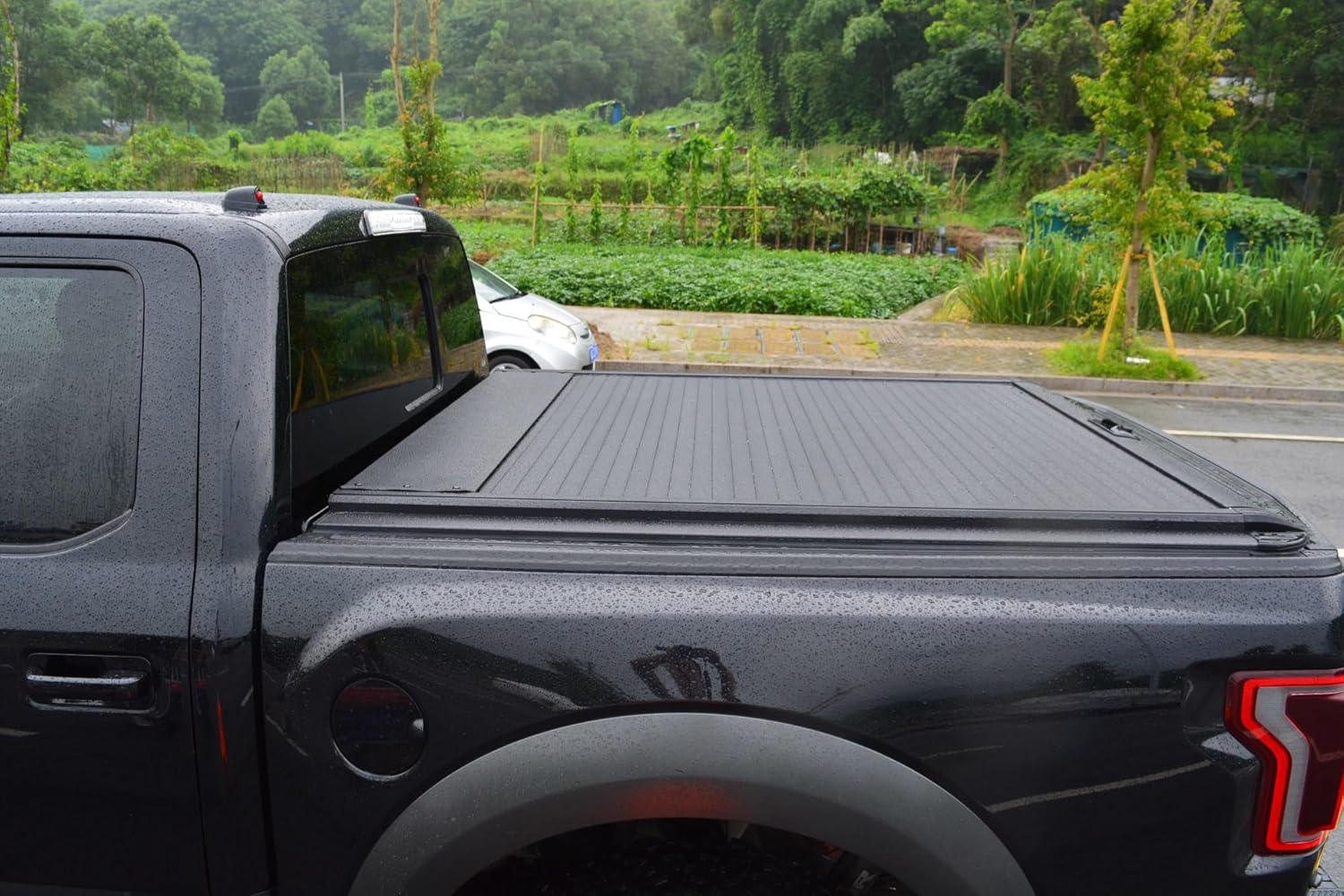 Offroad Pickup Truck Bed Retractable Tonneau Cover Canopy Roller Shutter Hard Lid Compatible with Nissan Navara NP300