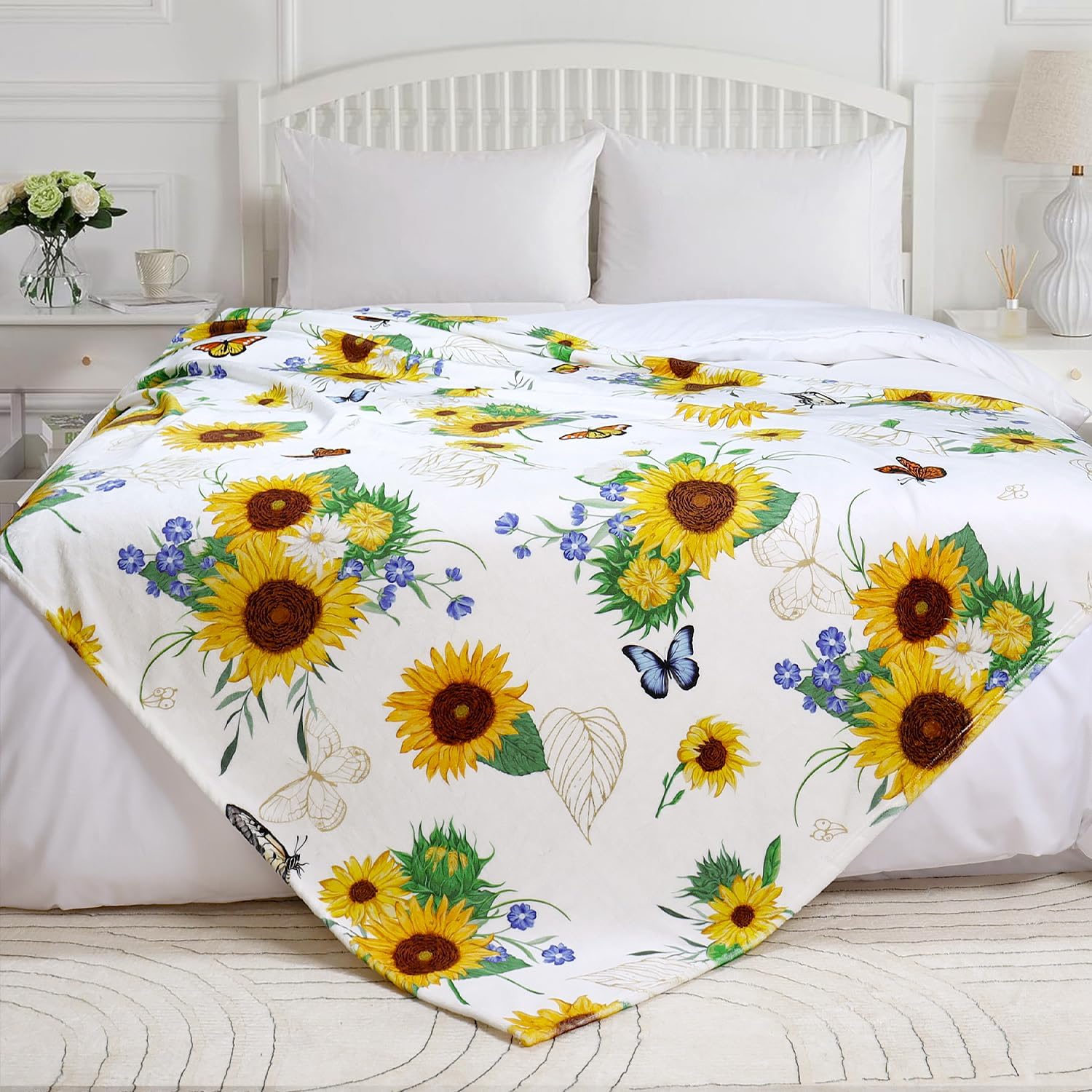 Sunflower Throw Blanket Ultra Soft Butterfly Floral Blanket Cozy Flannel Fleece Bed Blanket Lightweight Fuzzy Plush Flowers Couch Cover Sunflowers Gifts Throw Decor for Women Girls 50" X 60" - Image 4