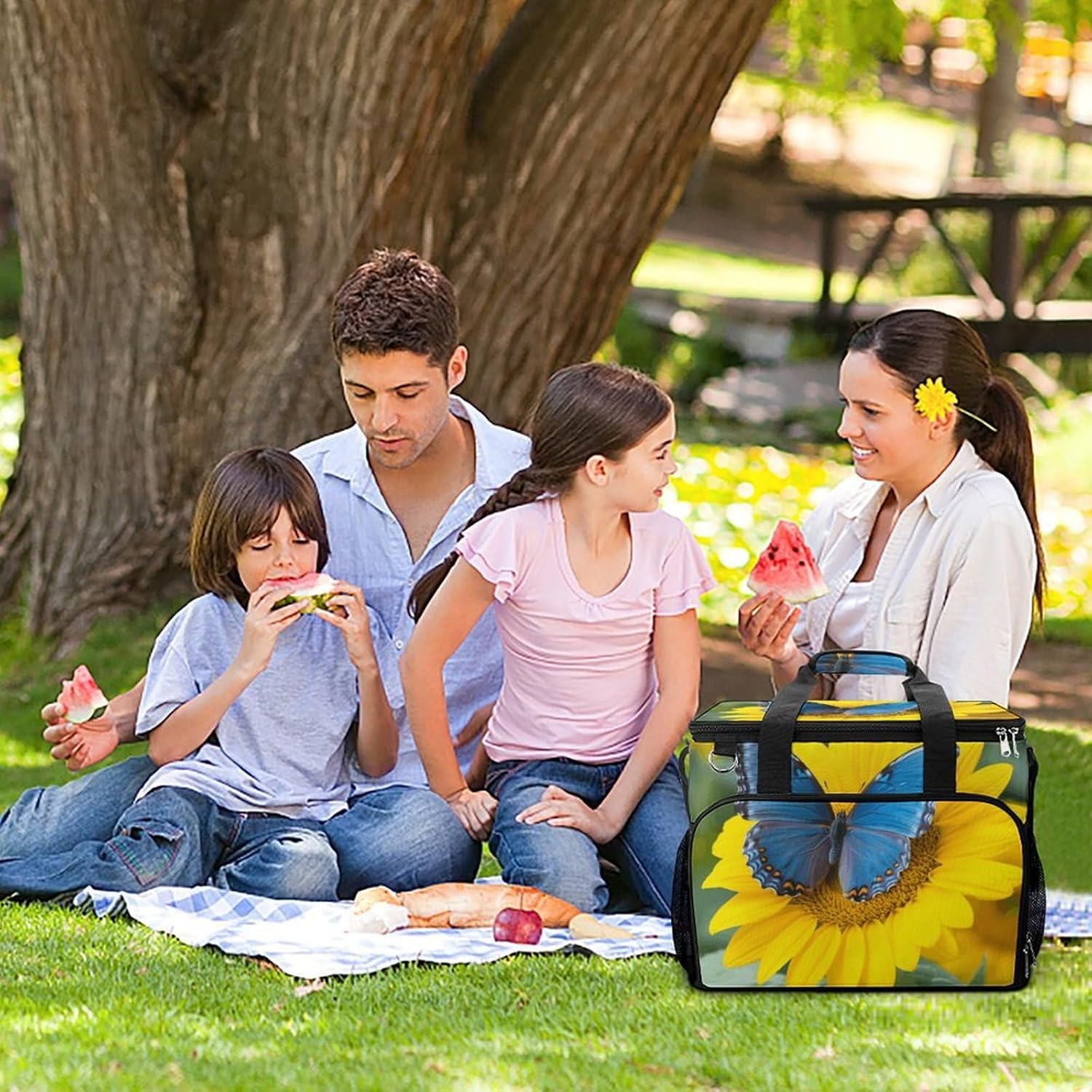 Large Capacity Oxford Cloth Sunflower Blue Butterfly Printed Camping Ice Bag, Outdoor Portable Insulation and Cooling Bag, Suitable for Outdoor Camping and Picnics