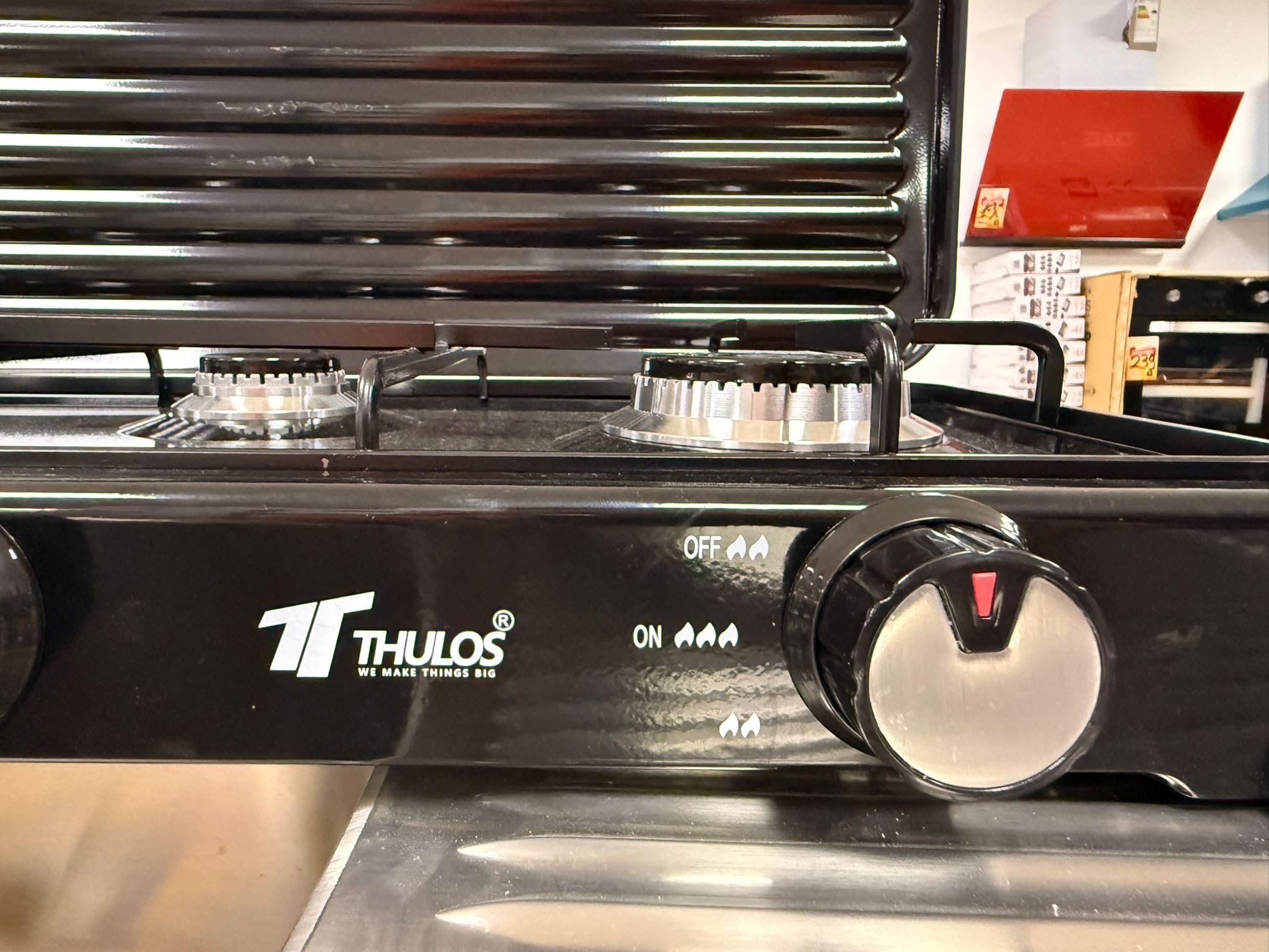 Cocina de Gas Portátil Thulos 3 Fuegos Color Negro