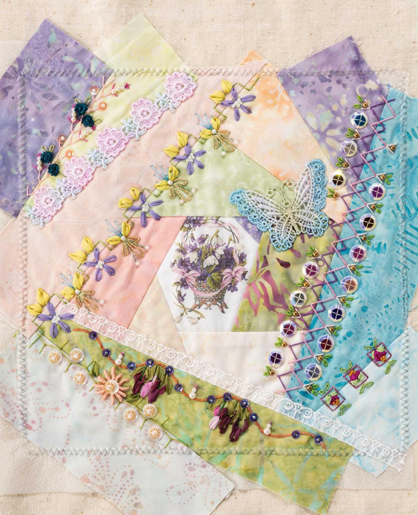 More Stunning Stitches for Crazy Quilts: 350 Embroidered Seam Designs; 33 Shape Template Designs for Perfect Placement