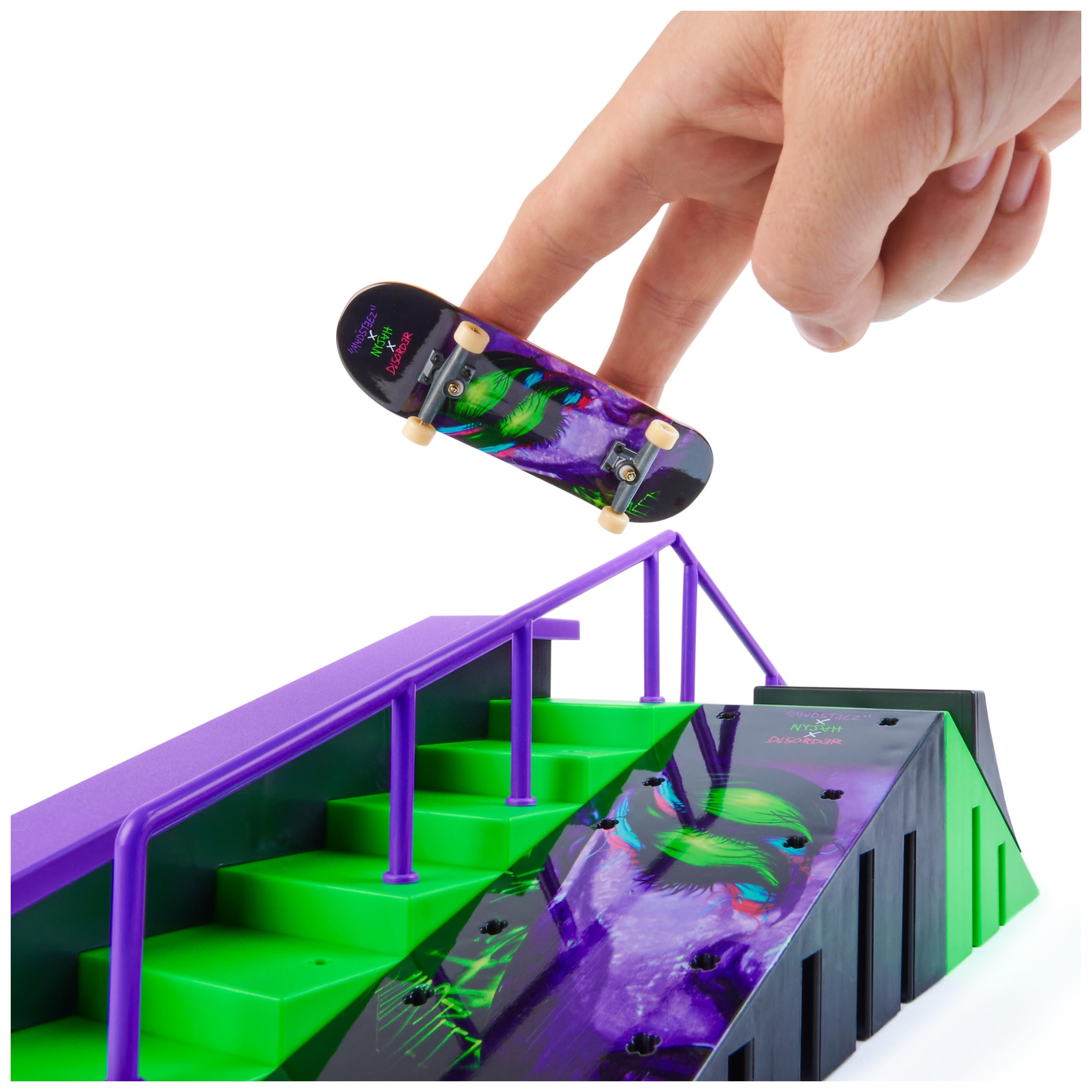 Tech Deck, Nyjah Rail Shredder Skatepark, X-Connect Park Creator, Set di Rampe Personalizzabile con Fingerboard Speciale, Giocattoli per Bambini da 6 Anni in su