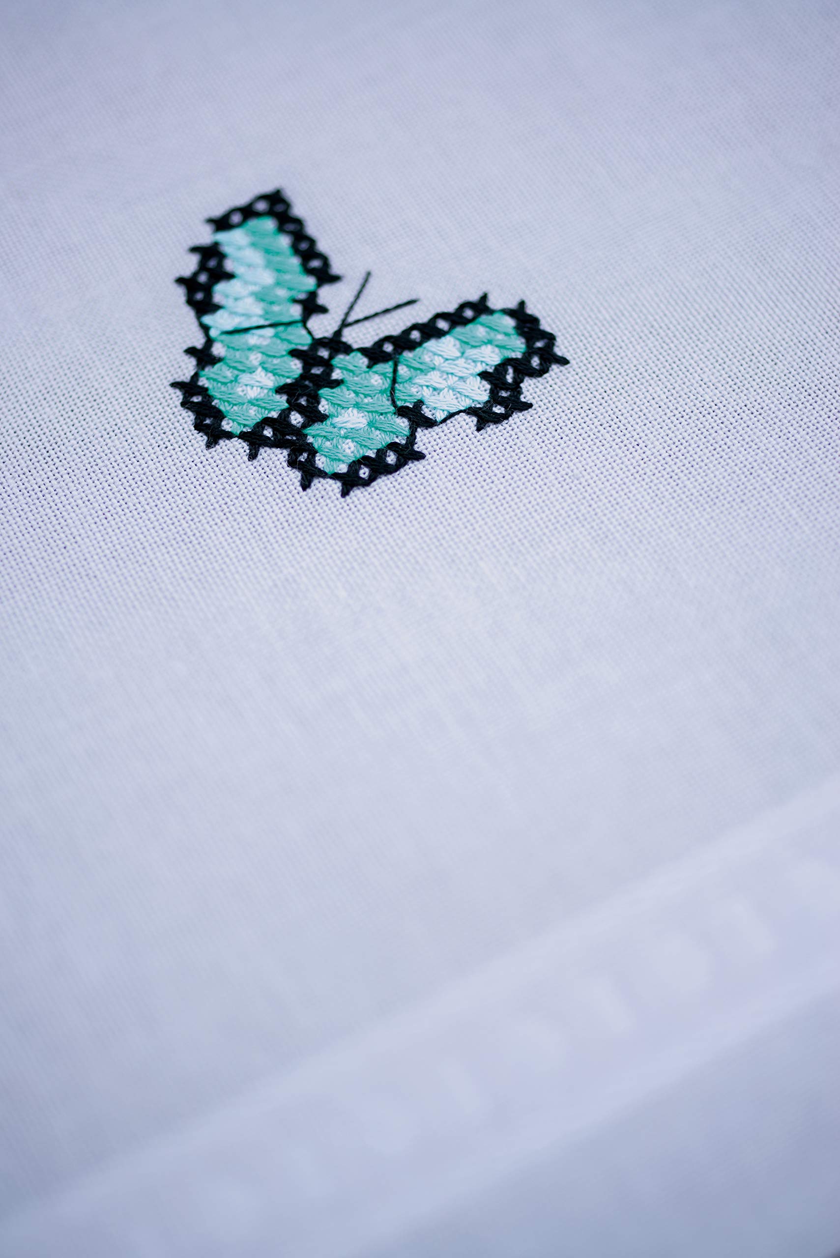 Kit Point De Croix Compté Vervaco - Nappe Fleurs Classiques & Papillons 80x80 Cm DIY Complet