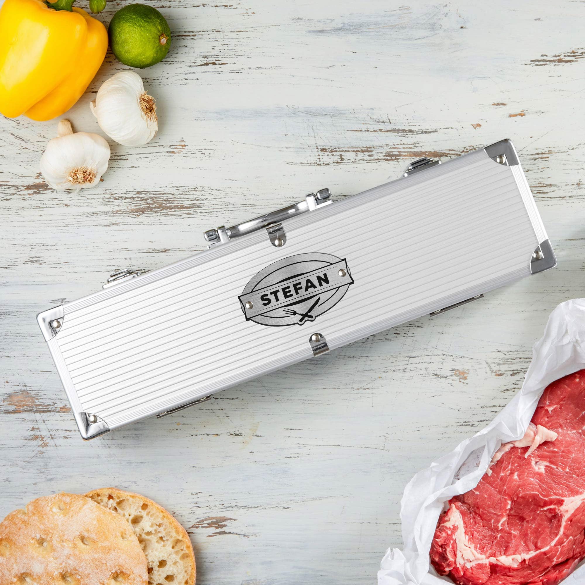 Casa Vivente Coffret d'Ustensiles pour Grillades, Fourchette, Pince, Spatule, Gravure Personnalisée, 37x10x8,5 cm