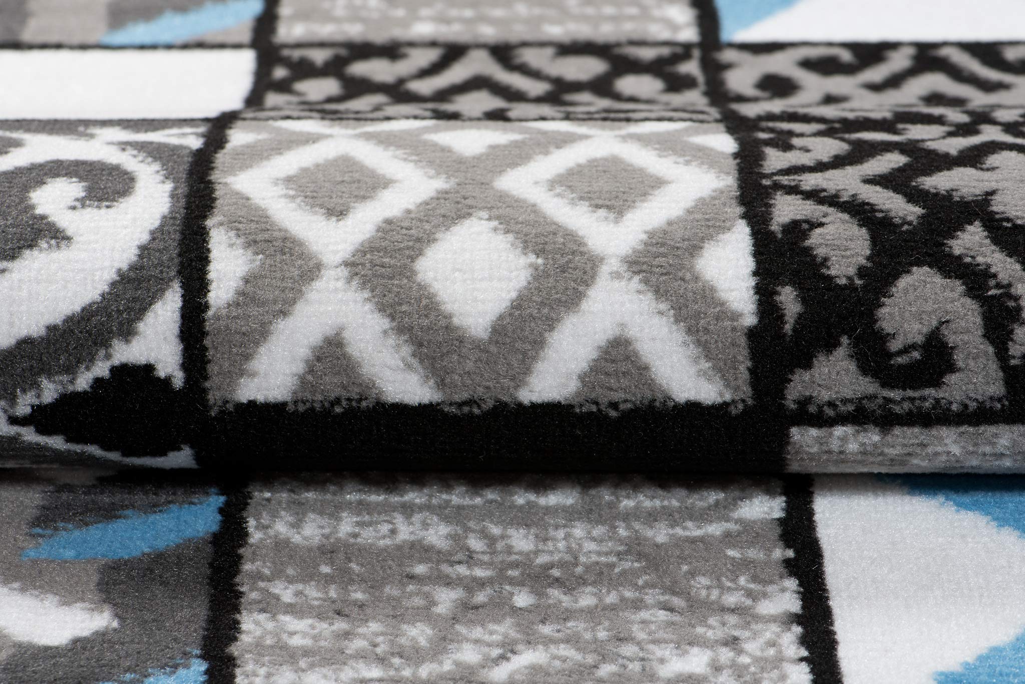 TAPISO Maya kolekcja dywanów do salonu, z krótkim włosiem, kolor niebiesko-szary, biały, czarny, geometryczny, nowoczesna mozaika, karo, kwiaty, paski, do sypialni, Ökotex 130 x 190 cm