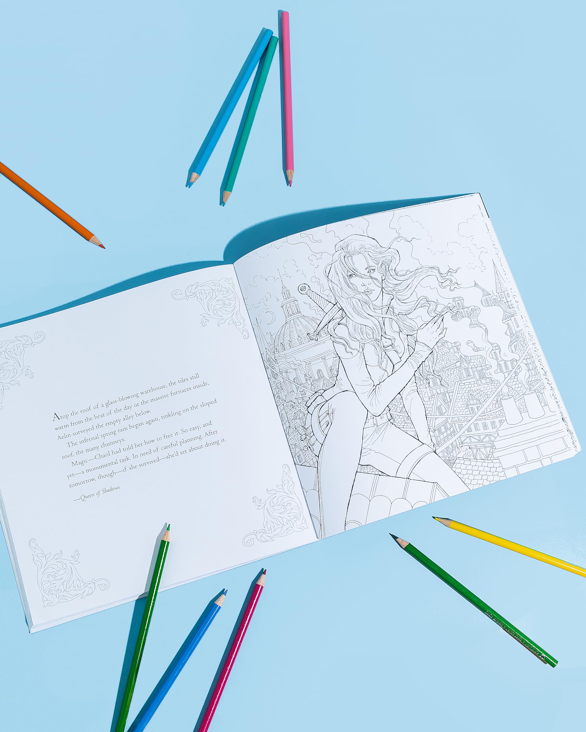 The Throne of Glass Colouring Book