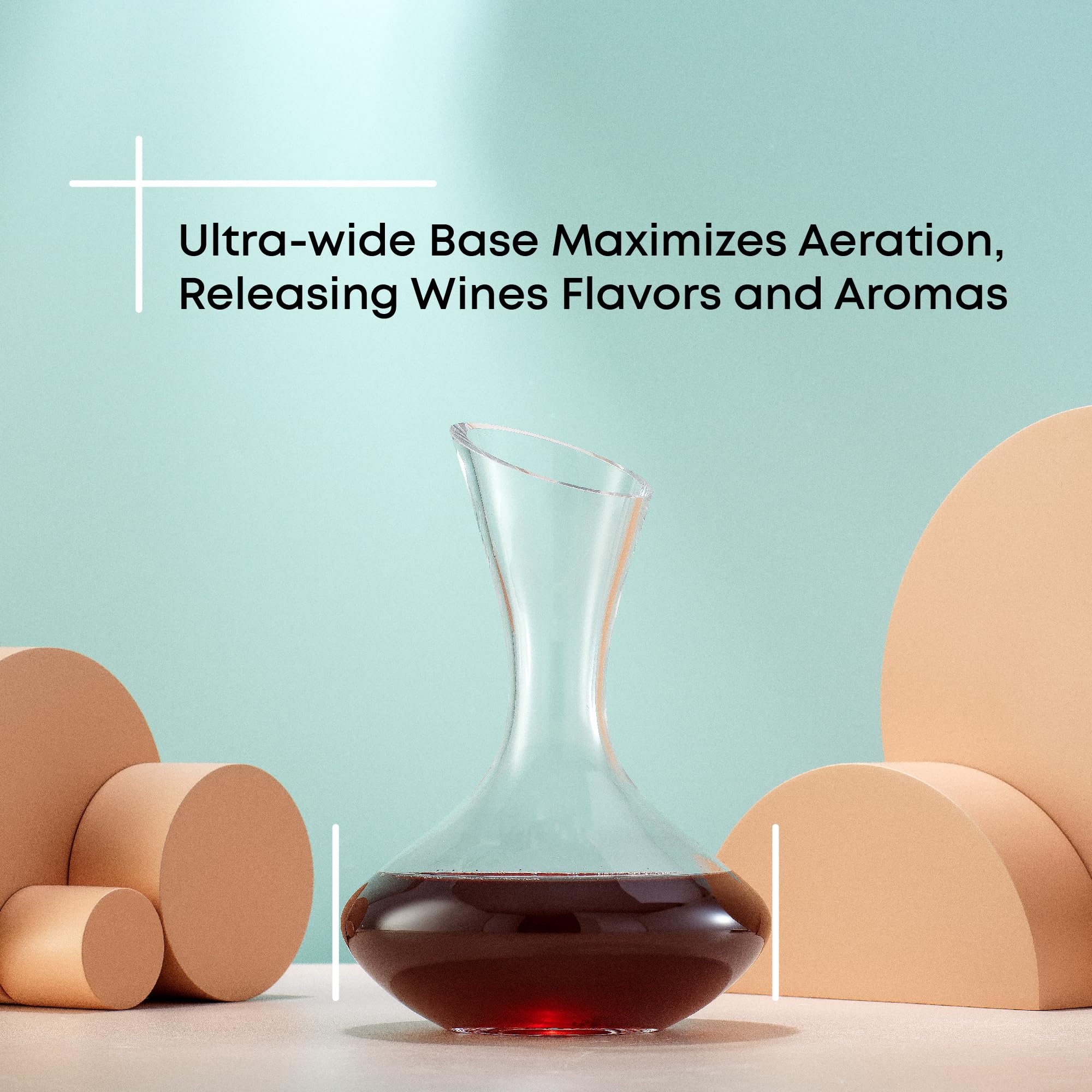 JoyJolt Lancia - Decantador de vino de cristal, aireador de vino hecho a mano, base de vidrio, diseño ultra elegante, boquilla inclinada fácil de verter para vino, 1200 ml