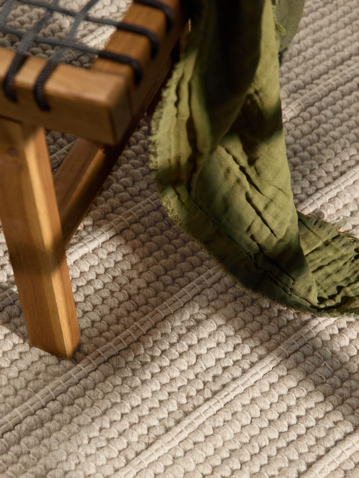 Ted Baker Wollteppich Parker - Natürlicher Wohnzimmerteppich, 100% Wolle, Handgewebt & Zeitlos, Naturfaser Teppich Gestreift Skandi für Wohnzimmer, Schlafzimmer, Esszimmer – Beige, 80x150 cm