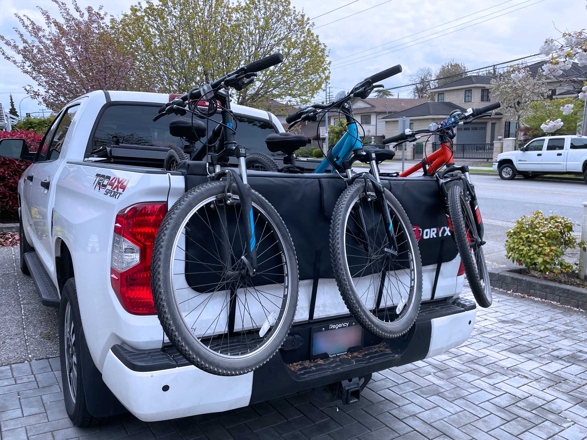 Mountain Bike Thule Truck Tailgate Bike Rack Bike Carrier Mountain