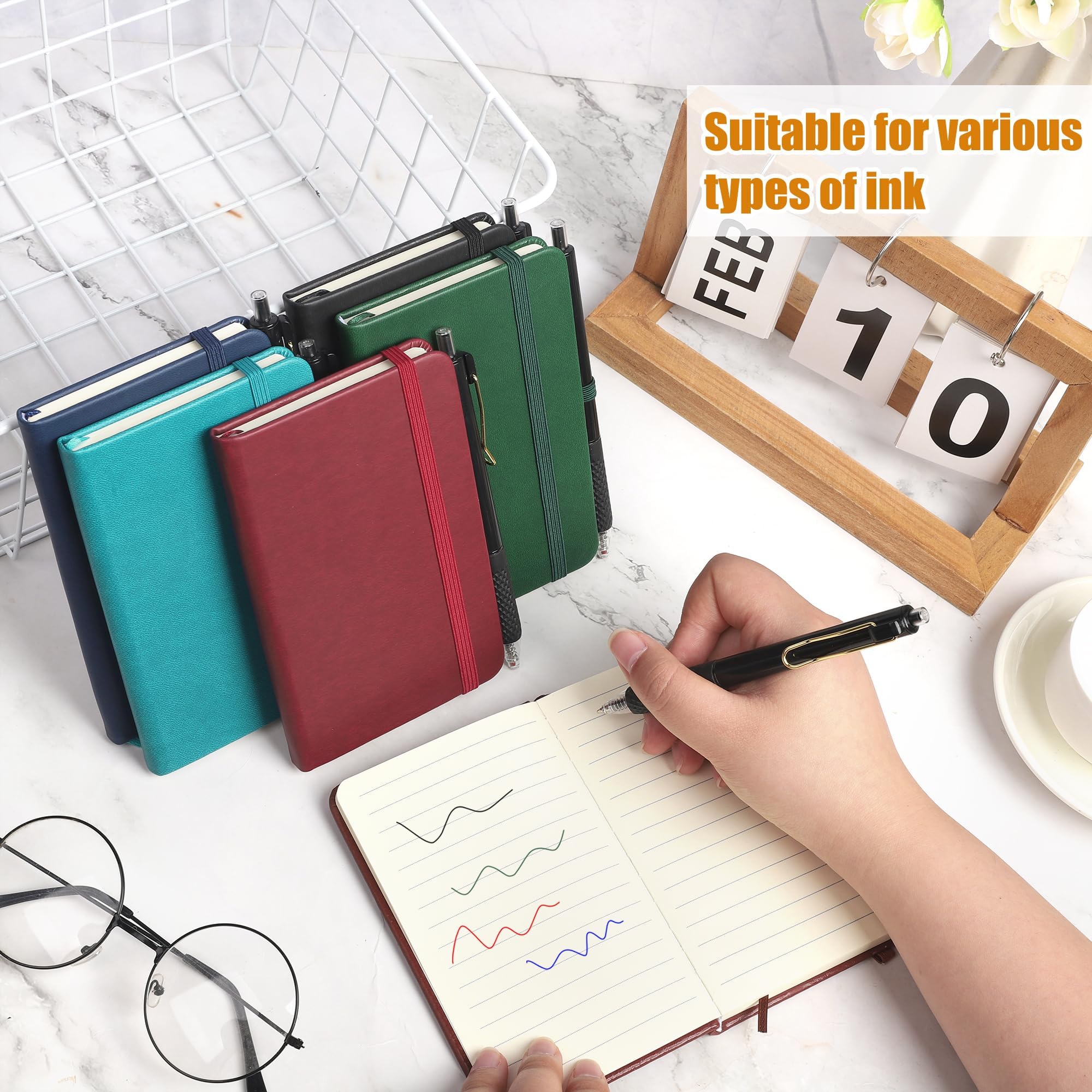 Aodaer 50 juegos de cuadernos de bolsillo con bolígrafos, 160 páginas, 3.5 x 5.5 pulgadas, mini cuaderno rayado A6 de cuero de tapa dura con soporte para bolígrafo para la escuela, oficina, multicolor