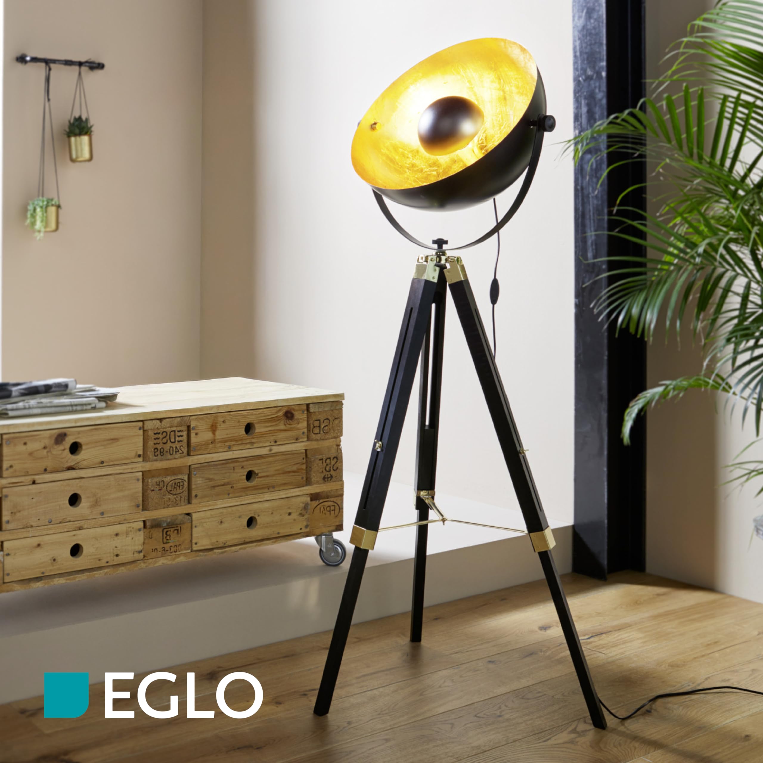EGLO Stehlampe Covaleda, Stehleuchte Industrial | Vintage Standleuchte aus Holz und Stahl, Wohnzimmerlampe in Schwarz, Gold und Messing, Lampe mit Schalter, E27 Fassung