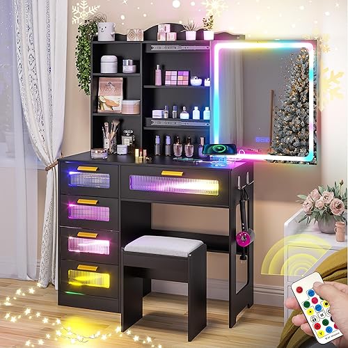 Miniatura 10 de FOMNEY Escritorio LED con espejo y luz, escritorio de maquillaje con estación de carga 3 en 1, juego de tocador con taburete tapizado, mesa de