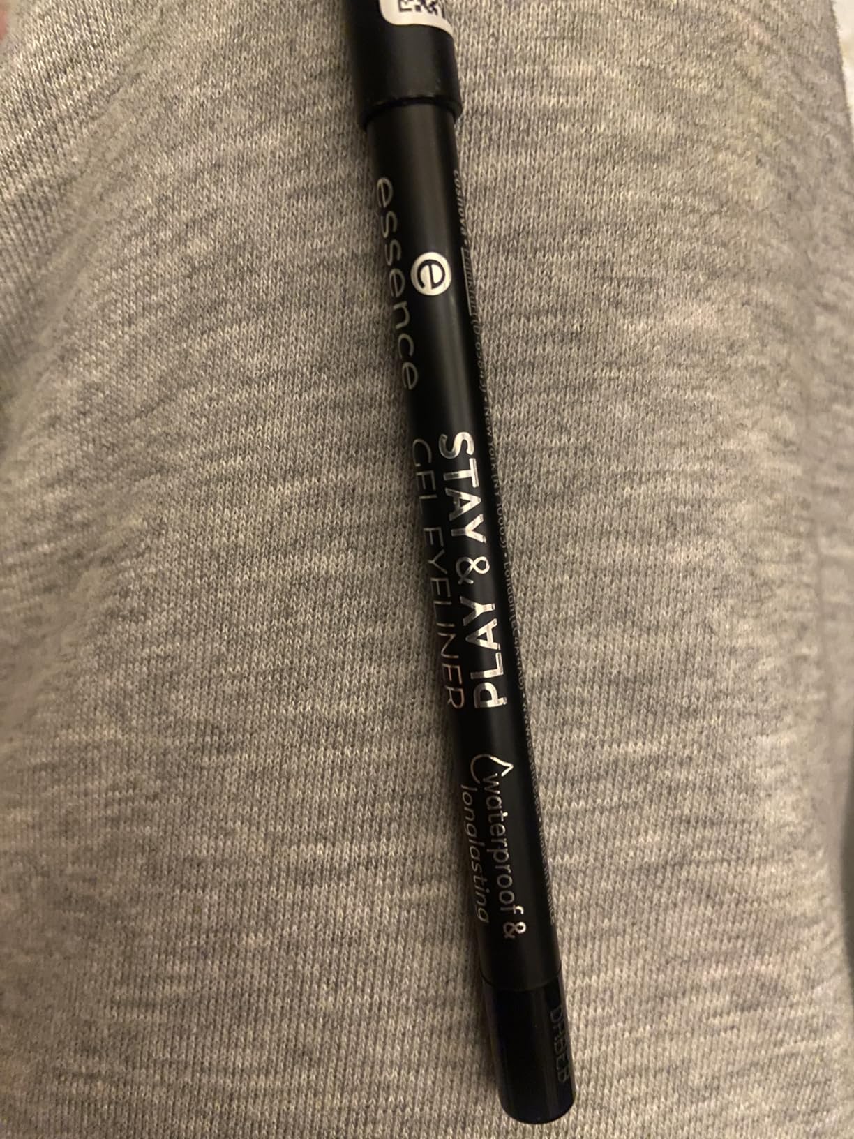 essence | Stay & Play Gel Eyeliner | Super Soft Gel-like Texture | Waterproof & Longlasting | Vegan & Cruelty Free (07 Emerald Dragon)